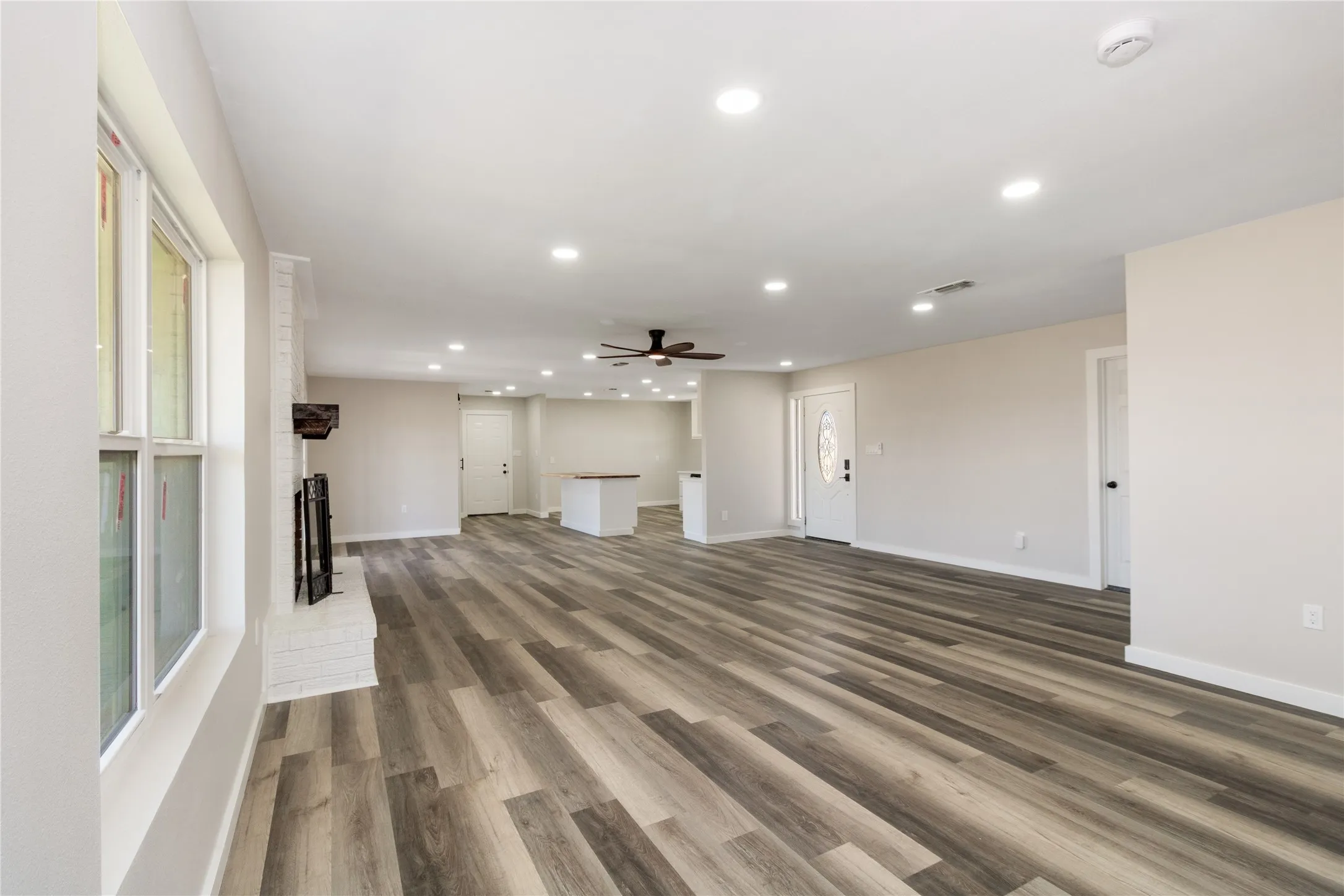 Single Family Residence For Sale in Coleman County , 6301 State Highway 153, Coleman, Texas 76834, 3 Bedroom, 2 Bathroom, 2 Garage spaces, 1,861 Sqft, built in 0, Unknown, mls#21157950, Real Estate Agent in Coleman, Homes For Sale in Coleman county, Homes For Sale in Coleman, Realtor in Coleman Texas, Real Estate Brokerage Independent Realty Texas, Luminita Cordes Realtor