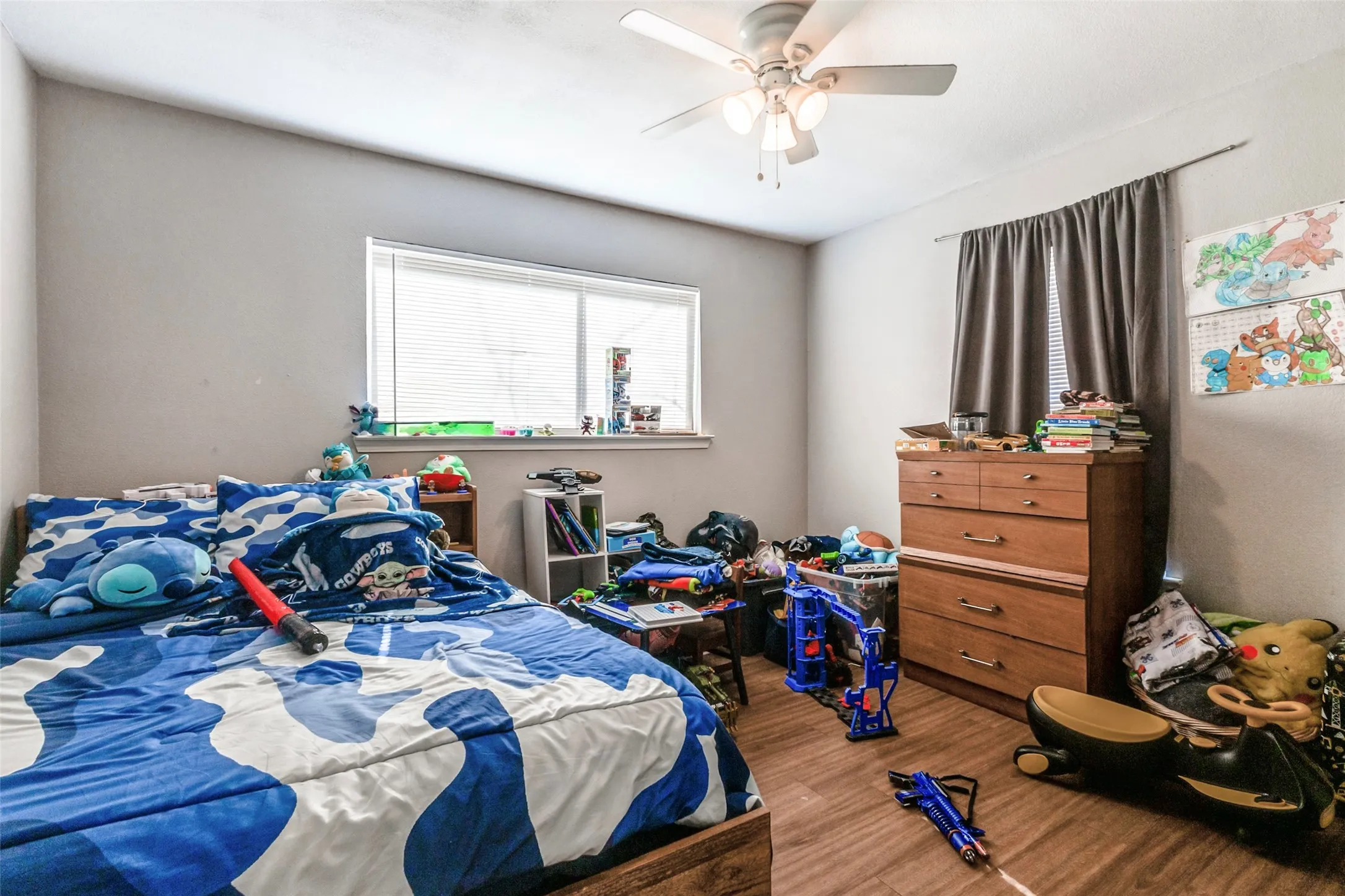 Quadruplex For Sale in Dallas County , 315 N Merrill Avenue, Duncanville, Texas 75116, 9 Bedrooms, 5 Bathrooms, 4 Garage spaces, 0 Sqft, built in 1955, Preowned, Price $625,000, mls#21157933, Real Estate Agent in Duncanville, Homes For Sale in Dallas county, Homes For Sale in Duncanville, Realtor in Duncanville Texas, Real Estate Brokerage Independent Realty Texas, Luminita Cordes Realtor