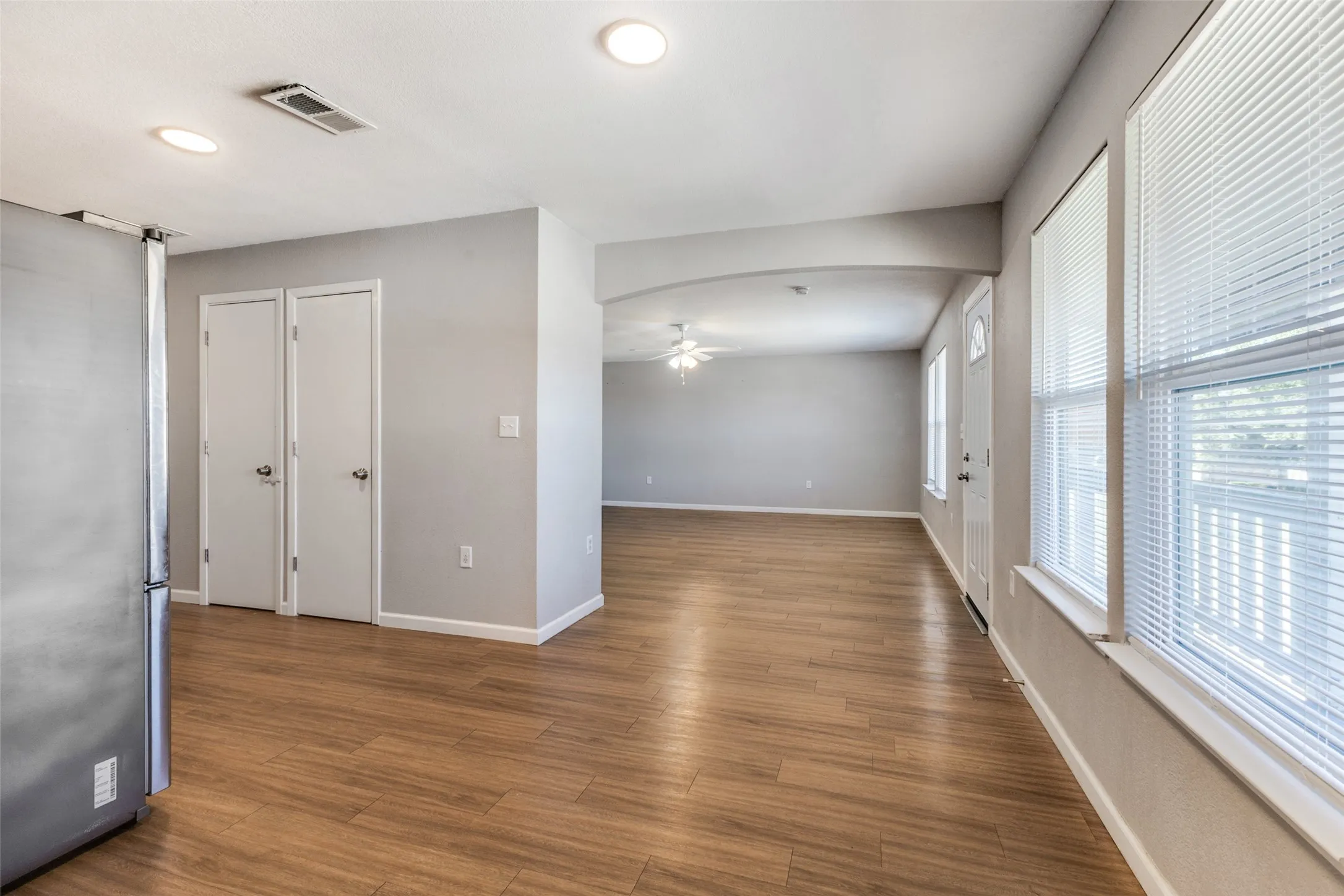 Quadruplex For Sale in Dallas County , 315 N Merrill Avenue, Duncanville, Texas 75116, 9 Bedrooms, 5 Bathrooms, 4 Garage spaces, 0 Sqft, built in 1955, Preowned, Price $625,000, mls#21157933, Real Estate Agent in Duncanville, Homes For Sale in Dallas county, Homes For Sale in Duncanville, Realtor in Duncanville Texas, Real Estate Brokerage Independent Realty Texas, Luminita Cordes Realtor