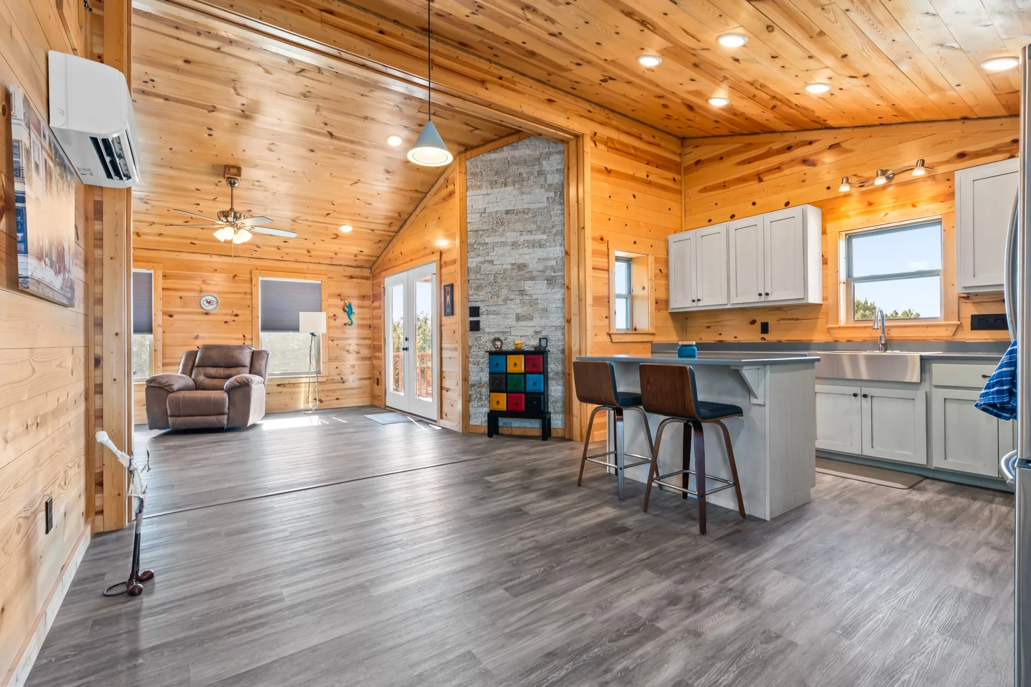 Manufactured Home For Sale in Coryell County , 1141 Pitchfork Ranch Road, Copperas Cove, Texas 76522, 3 Bedrooms, 2 Bathrooms, 1 Garage spaces, 1,300 Sqft, built in 2022, Price $354,000, mls#21157988, Real Estate Agent in Copperas Cove, Homes For Sale in Coryell county, Homes For Sale in Copperas Cove, Realtor in Copperas Cove Texas, Real Estate Brokerage Independent Realty Texas, Luminita Cordes Realtor