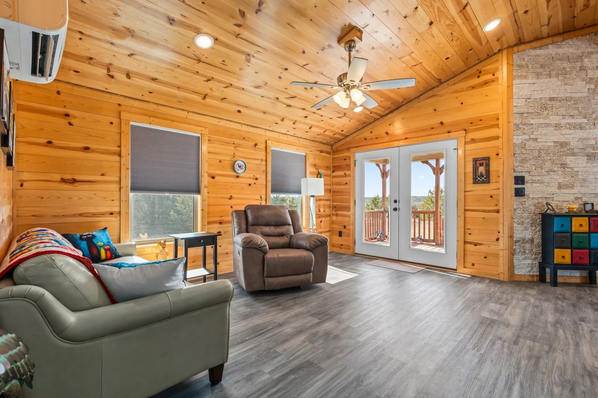Manufactured Home For Sale in Coryell County , 1141 Pitchfork Ranch Road, Copperas Cove, Texas 76522, 3 Bedrooms, 2 Bathrooms, 1 Garage spaces, 1,300 Sqft, built in 2022, Price $354,000, mls#21157988, Real Estate Agent in Copperas Cove, Homes For Sale in Coryell county, Homes For Sale in Copperas Cove, Realtor in Copperas Cove Texas, Real Estate Brokerage Independent Realty Texas, Luminita Cordes Realtor