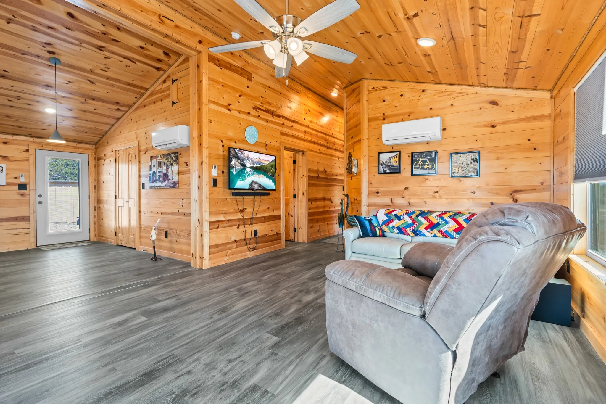Manufactured Home For Sale in Coryell County , 1141 Pitchfork Ranch Road, Copperas Cove, Texas 76522, 3 Bedrooms, 2 Bathrooms, 1 Garage spaces, 1,300 Sqft, built in 2022, Price $354,000, mls#21157988, Real Estate Agent in Copperas Cove, Homes For Sale in Coryell county, Homes For Sale in Copperas Cove, Realtor in Copperas Cove Texas, Real Estate Brokerage Independent Realty Texas, Luminita Cordes Realtor