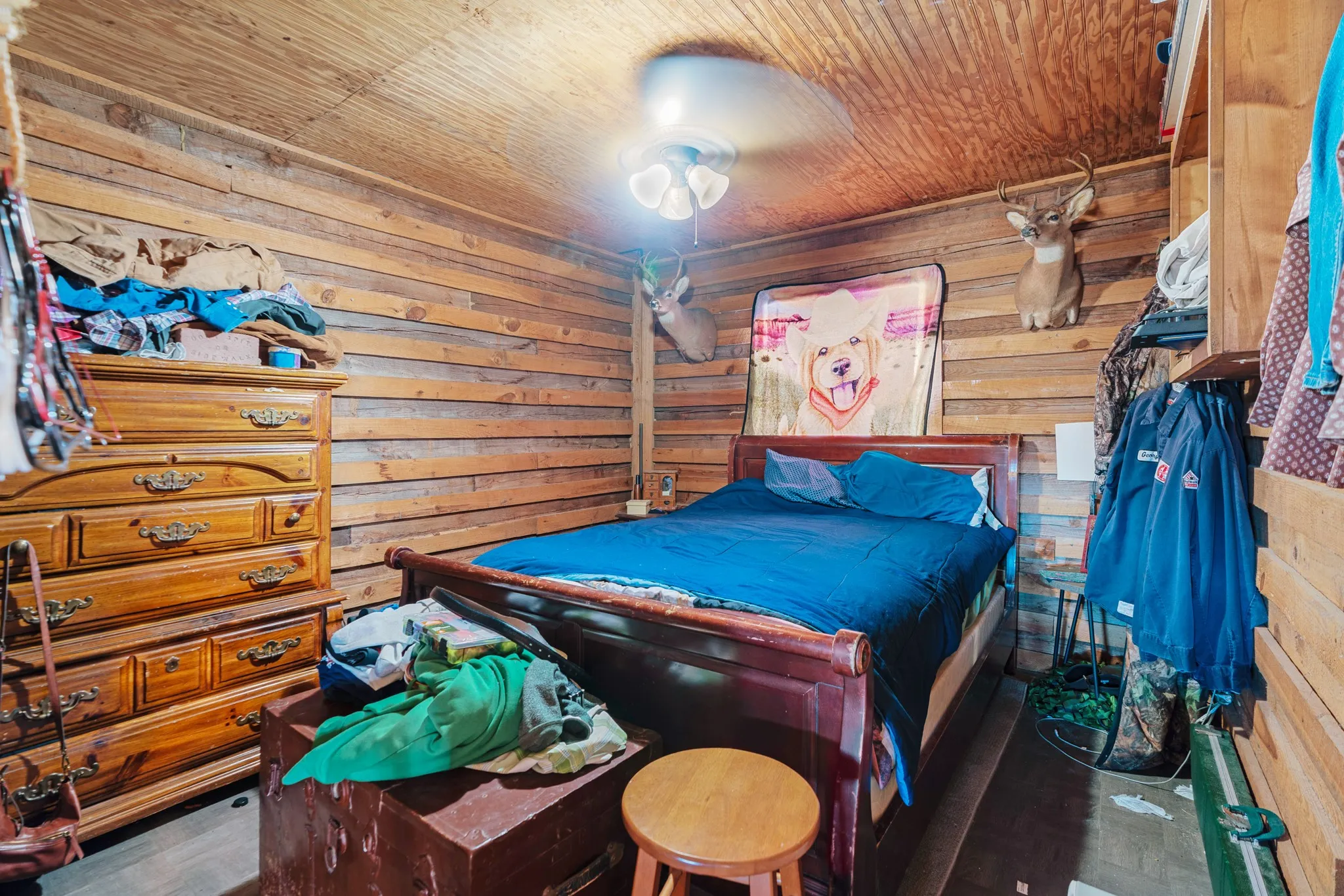 Single Family Residence For Sale in Lamar County , 4060 CR 36220, Sumner, Texas 75486, 2 Bedroom, 1 Bathroom, Garage spaces, 9,999 Sqft, built in 0, Preowned, mls#21155310, Real Estate Agent in Sumner, Homes For Sale in Lamar county, Homes For Sale in Sumner, Realtor in Sumner Texas, Real Estate Brokerage Independent Realty Texas, Luminita Cordes Realtor