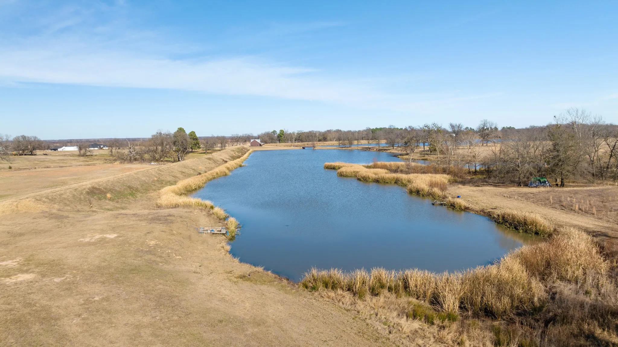 Single Family Residence For Sale in Lamar County , 4060 CR 36220, Sumner, Texas 75486, 2 Bedroom, 1 Bathroom, Garage spaces, 9,999 Sqft, built in 0, Preowned, mls#21155310, Real Estate Agent in Sumner, Homes For Sale in Lamar county, Homes For Sale in Sumner, Realtor in Sumner Texas, Real Estate Brokerage Independent Realty Texas, Luminita Cordes Realtor