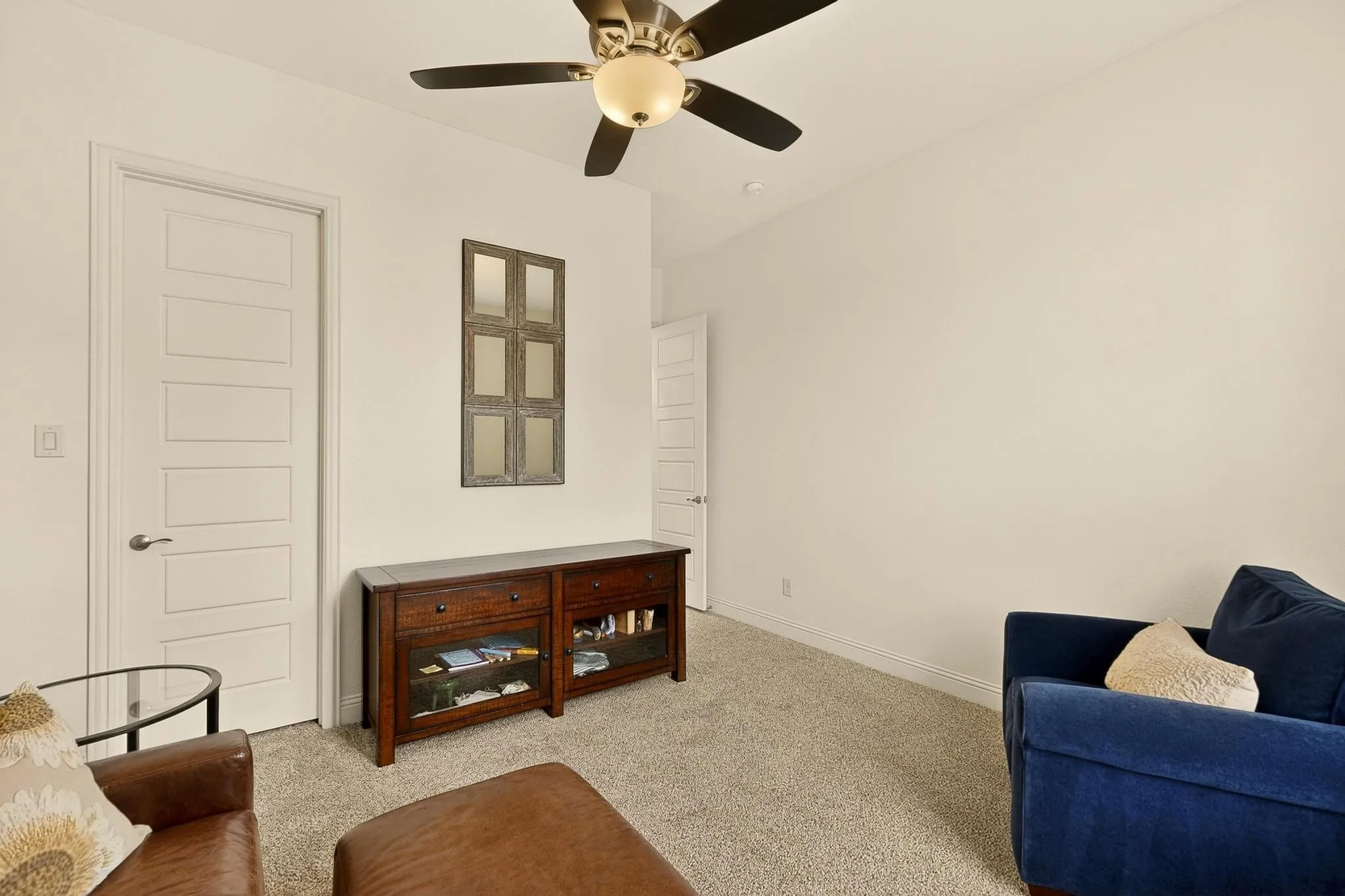 Single Family Residence For Sale in Kaufman County , 1107 Devonshire Drive S, Forney, Texas 75126, 5 Bedrooms, 4 Bathrooms, 2 Garage spaces, 4,389 Sqft, built in 2017, Price $732,500, mls#21156882, Real Estate Agent in Forney, Homes For Sale in Kaufman county, Homes For Sale in Forney, Realtor in Forney Texas, Real Estate Brokerage Independent Realty Texas, Luminita Cordes Realtor