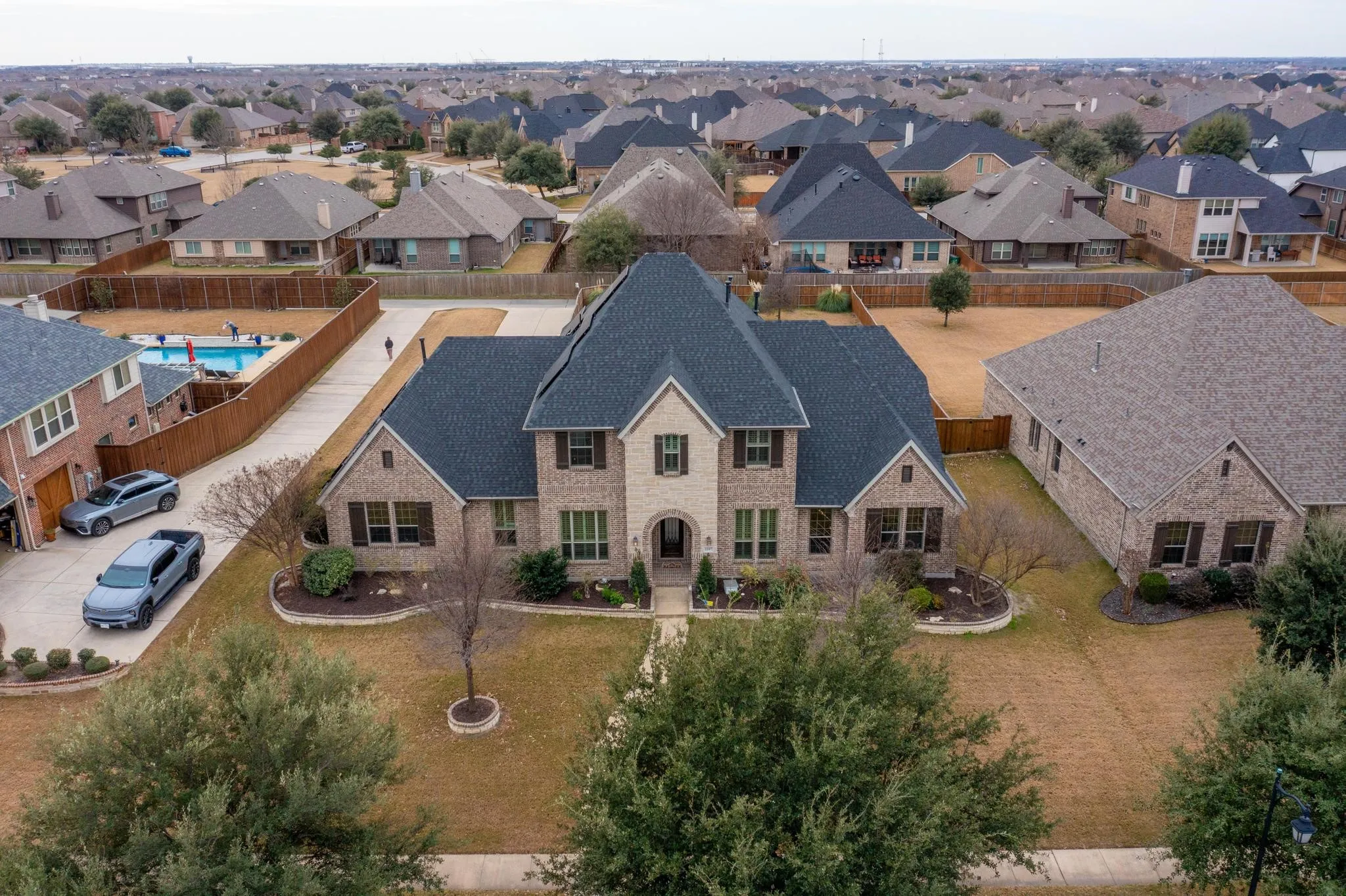 Single Family Residence For Sale in Kaufman County , 1107 Devonshire Drive S, Forney, Texas 75126, 5 Bedrooms, 4 Bathrooms, 2 Garage spaces, 4,389 Sqft, built in 2017, Price $732,500, mls#21156882, Real Estate Agent in Forney, Homes For Sale in Kaufman county, Homes For Sale in Forney, Realtor in Forney Texas, Real Estate Brokerage Independent Realty Texas, Luminita Cordes Realtor