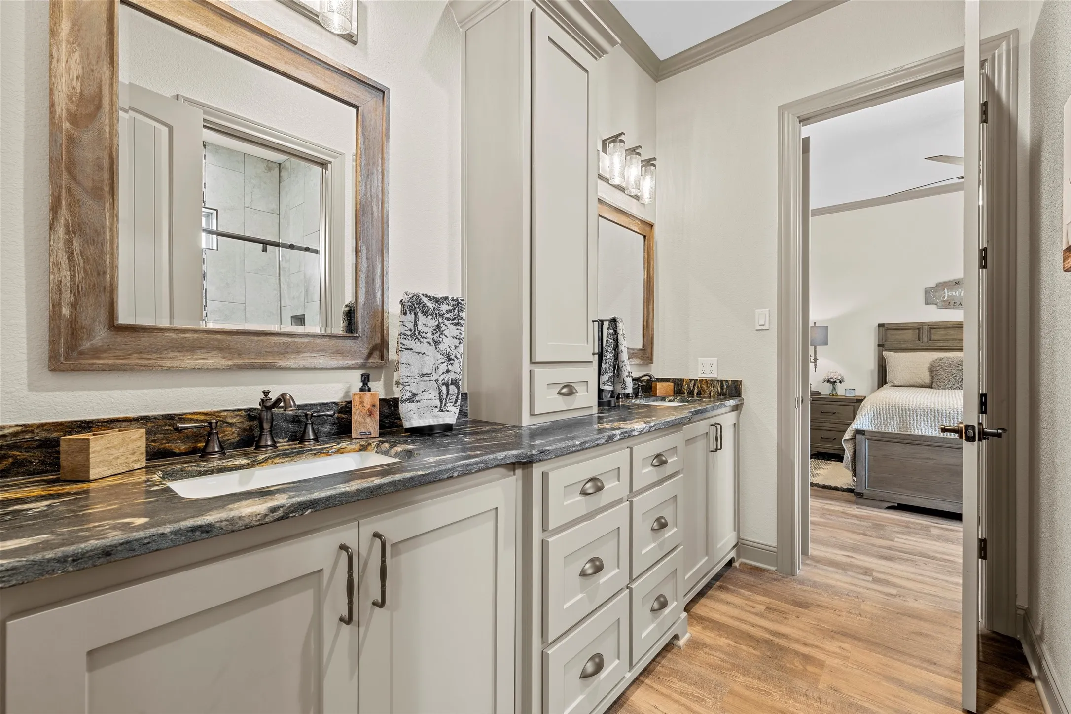 Single Family Residence For Sale in Mc Lennan County , 18503 Wortham Bend Road, China Spring, Texas 76633, 3 Bedroom, 3 Bathroom, 3 Garage spaces, 3,627 Sqft, built in 2020, mls#21152559, Real Estate Agent in China Spring, Homes For Sale in Mc Lennan county, Homes For Sale in China Spring, Realtor in China Spring Texas, Real Estate Brokerage Independent Realty Texas, Luminita Cordes Realtor