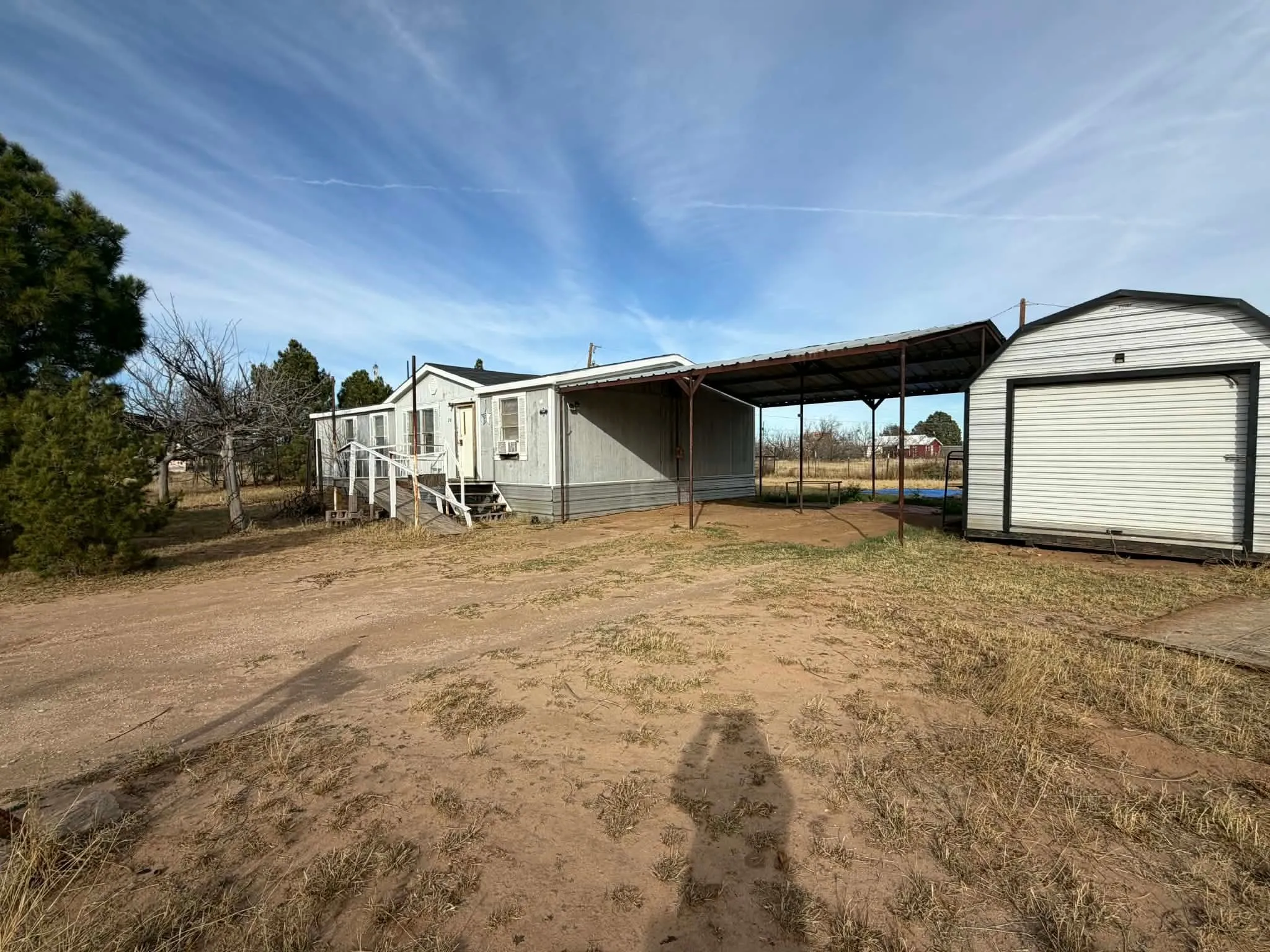 Mobile Home For Sale in Howard County , 201 Pine Road, Big Spring, Texas 79720, 3 Bedroom, 2 Bathroom, Garage spaces, 2,469 Sqft, built in 1997, mls#21157840, Real Estate Agent in Big Spring, Homes For Sale in Howard county, Homes For Sale in Big Spring, Realtor in Big Spring Texas, Real Estate Brokerage Independent Realty Texas, Luminita Cordes Realtor