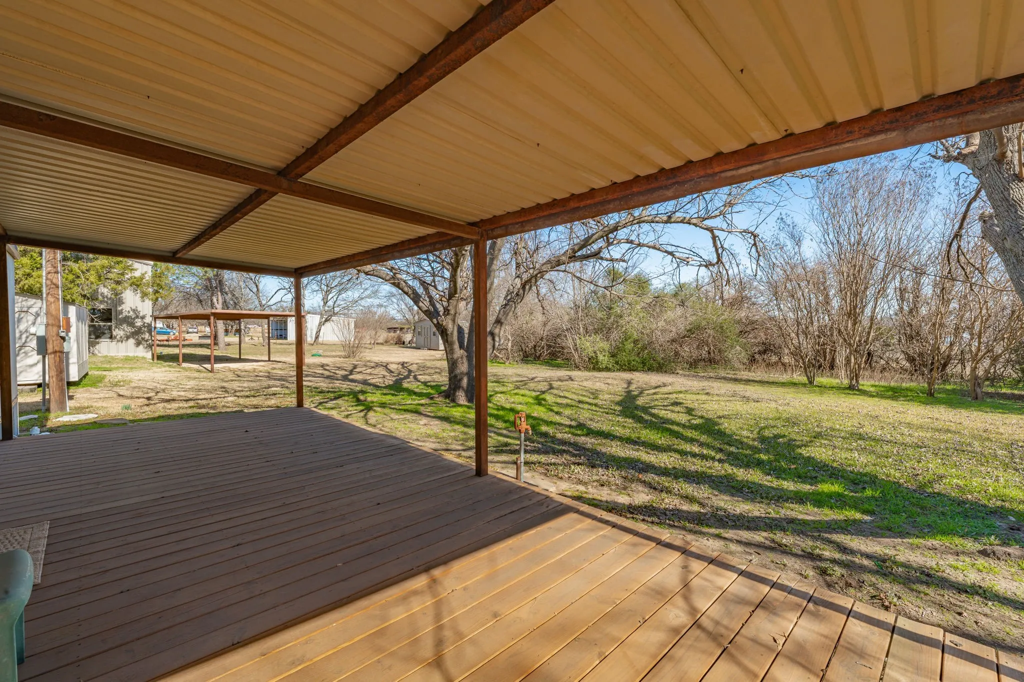 Apartment For Sale in Erath County , 483 Private Road 729, Bluff Dale, Texas 76433, 3 Bedroom, 2 Bathroom, Garage spaces, 1,635 Sqft, built in 1976, Preowned, mls#21157958, Real Estate Agent in Bluff Dale, Homes For Sale in Erath county, Homes For Sale in Bluff Dale, Realtor in Bluff Dale Texas, Real Estate Brokerage Independent Realty Texas, Luminita Cordes Realtor