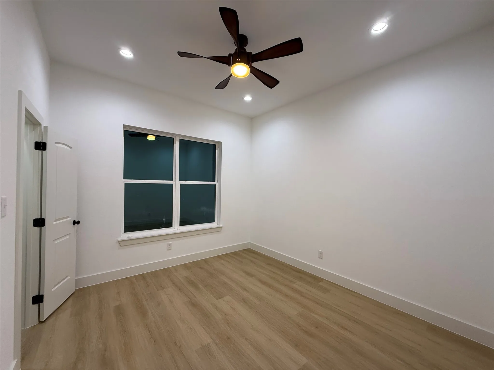 Single Family Residence For Sale in Kaufman County , 7442 County Road 4023 Road, Kemp, Texas 75143, 4 Bedroom, 3 Bathroom, 2 Garage spaces, 2,419 Sqft, built in 2026, New Construction - Complete, mls#21124143, Real Estate Agent in Kemp, Homes For Sale in Kaufman county, Homes For Sale in Kemp, Realtor in Kemp Texas, Real Estate Brokerage Independent Realty Texas, Luminita Cordes Realtor