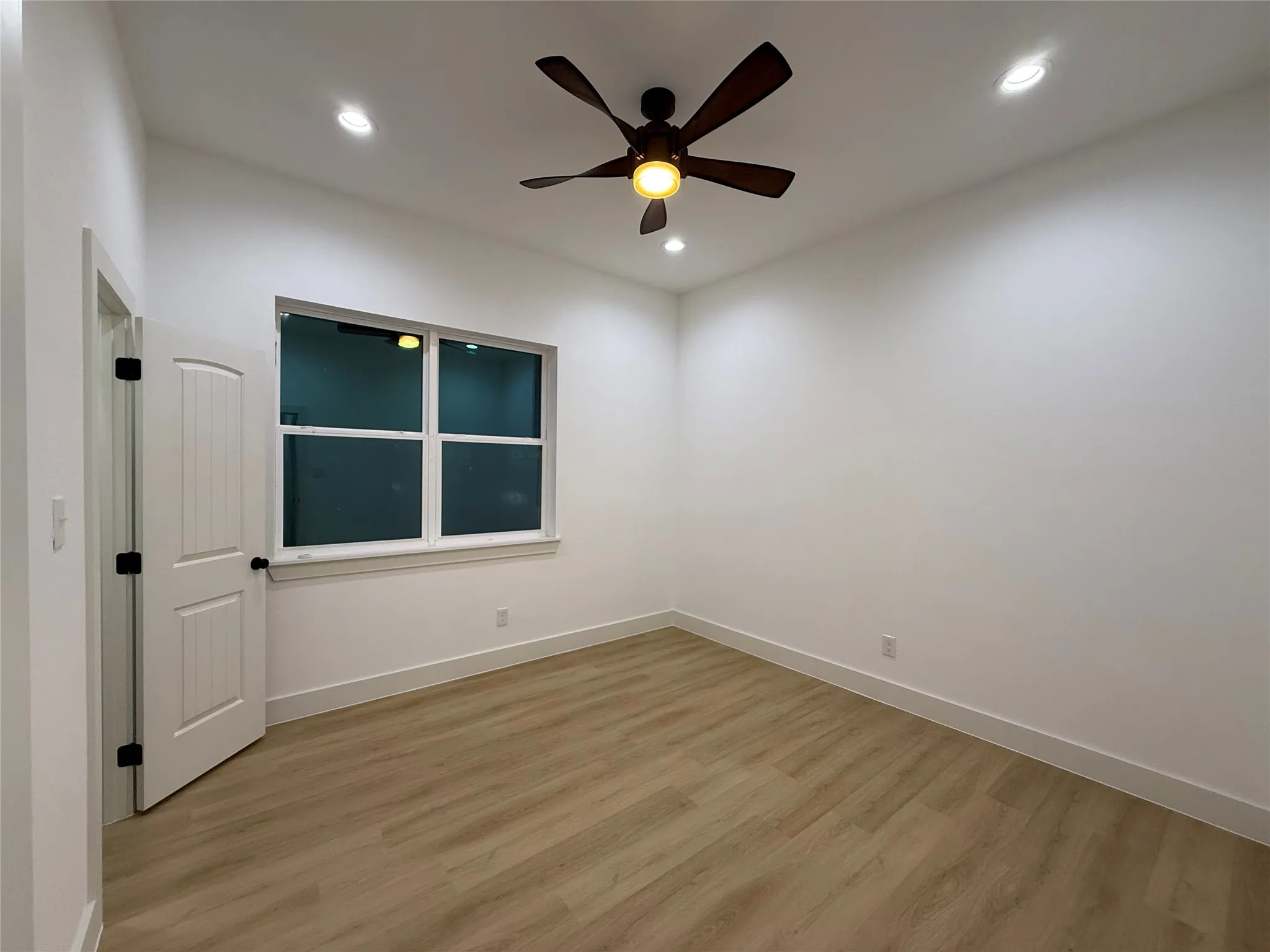 Single Family Residence For Sale in Kaufman County , 7442 County Road 4023 Road, Kemp, Texas 75143, 4 Bedroom, 3 Bathroom, 2 Garage spaces, 2,419 Sqft, built in 2026, New Construction - Complete, mls#21124143, Real Estate Agent in Kemp, Homes For Sale in Kaufman county, Homes For Sale in Kemp, Realtor in Kemp Texas, Real Estate Brokerage Independent Realty Texas, Luminita Cordes Realtor