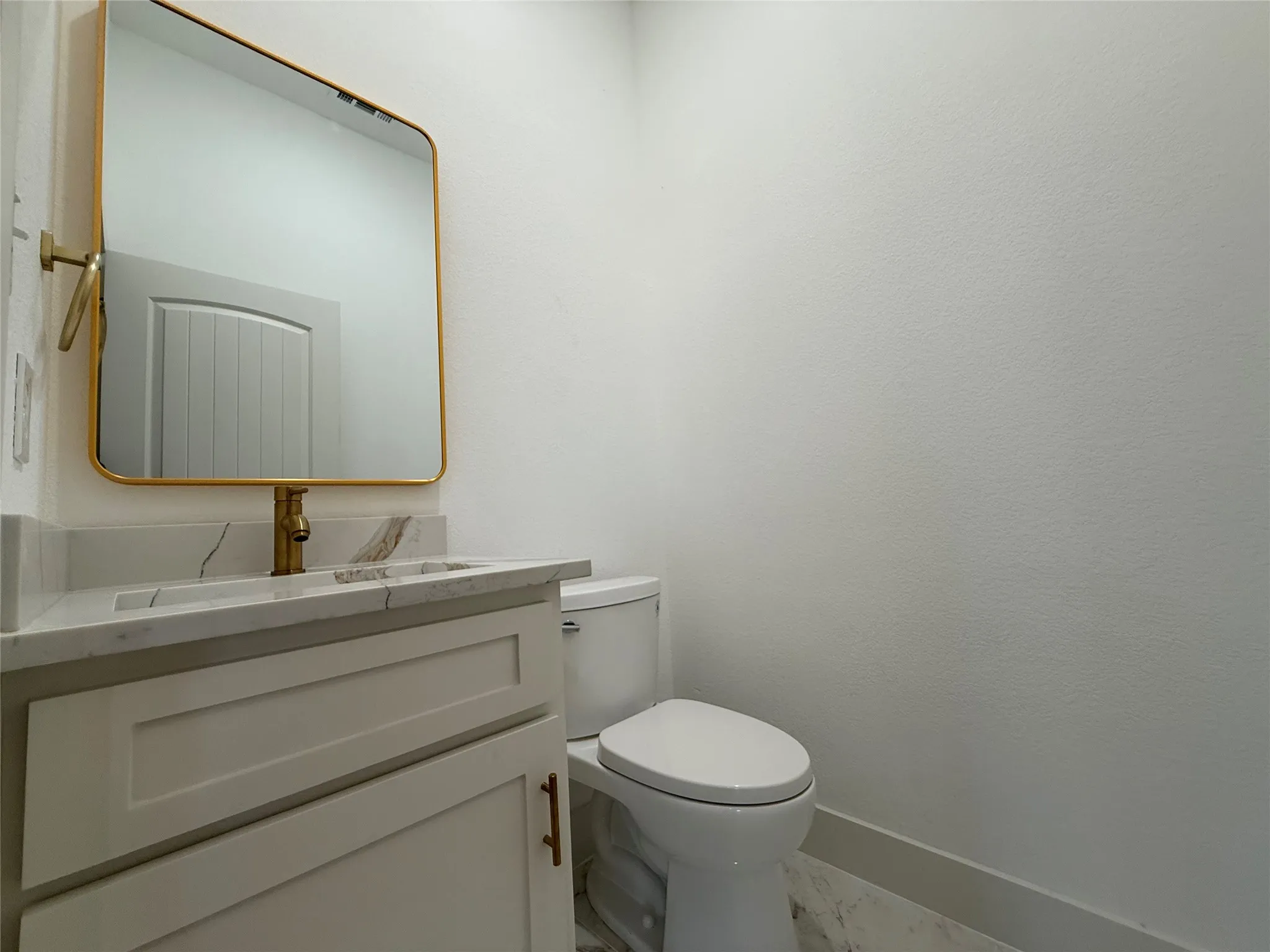 Single Family Residence For Sale in Kaufman County , 7442 County Road 4023 Road, Kemp, Texas 75143, 4 Bedroom, 3 Bathroom, 2 Garage spaces, 2,419 Sqft, built in 2026, New Construction - Complete, mls#21124143, Real Estate Agent in Kemp, Homes For Sale in Kaufman county, Homes For Sale in Kemp, Realtor in Kemp Texas, Real Estate Brokerage Independent Realty Texas, Luminita Cordes Realtor