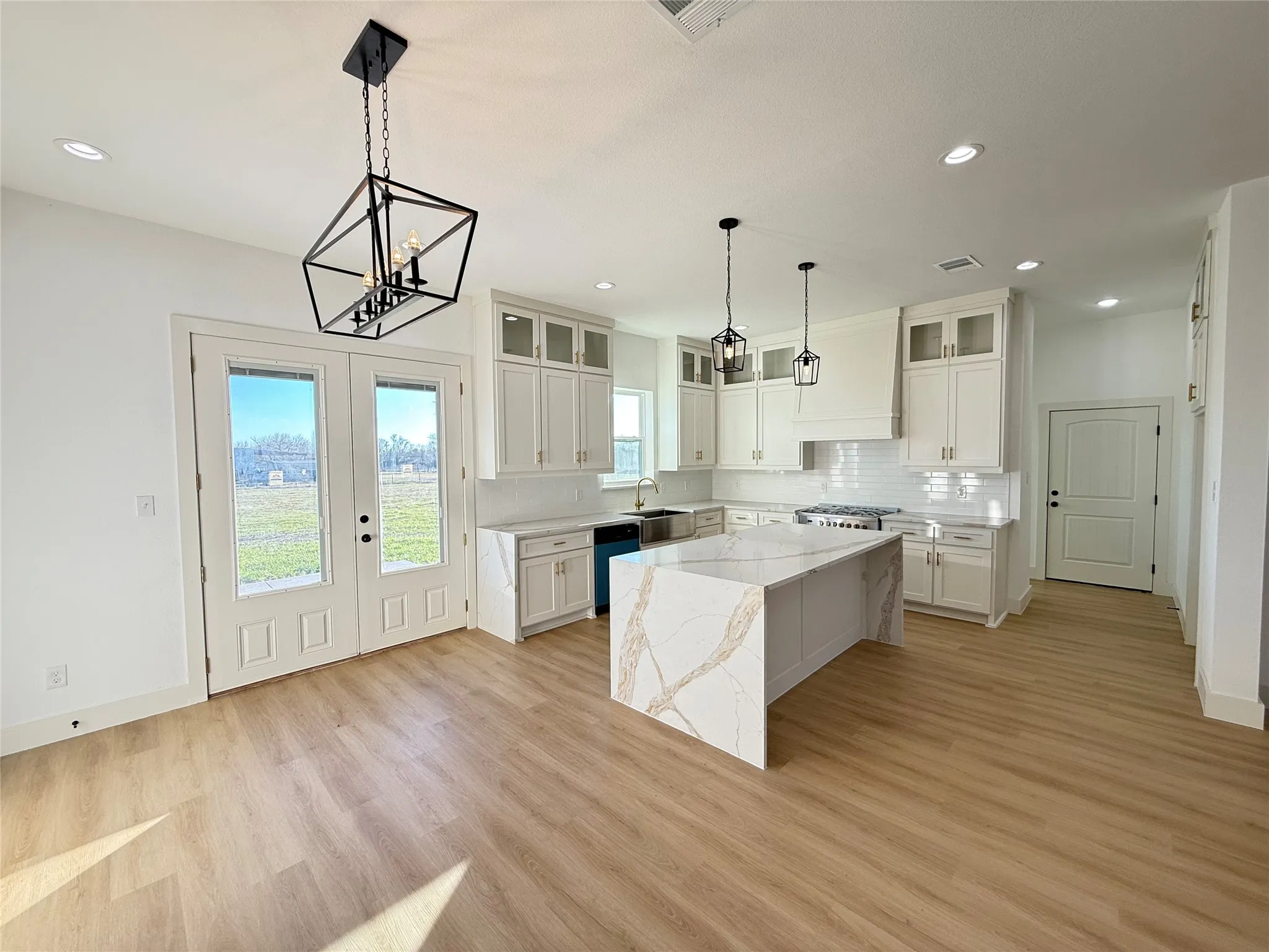 Single Family Residence For Sale in Kaufman County , 7442 County Road 4023 Road, Kemp, Texas 75143, 4 Bedroom, 3 Bathroom, 2 Garage spaces, 2,419 Sqft, built in 2026, New Construction - Complete, mls#21124143, Real Estate Agent in Kemp, Homes For Sale in Kaufman county, Homes For Sale in Kemp, Realtor in Kemp Texas, Real Estate Brokerage Independent Realty Texas, Luminita Cordes Realtor