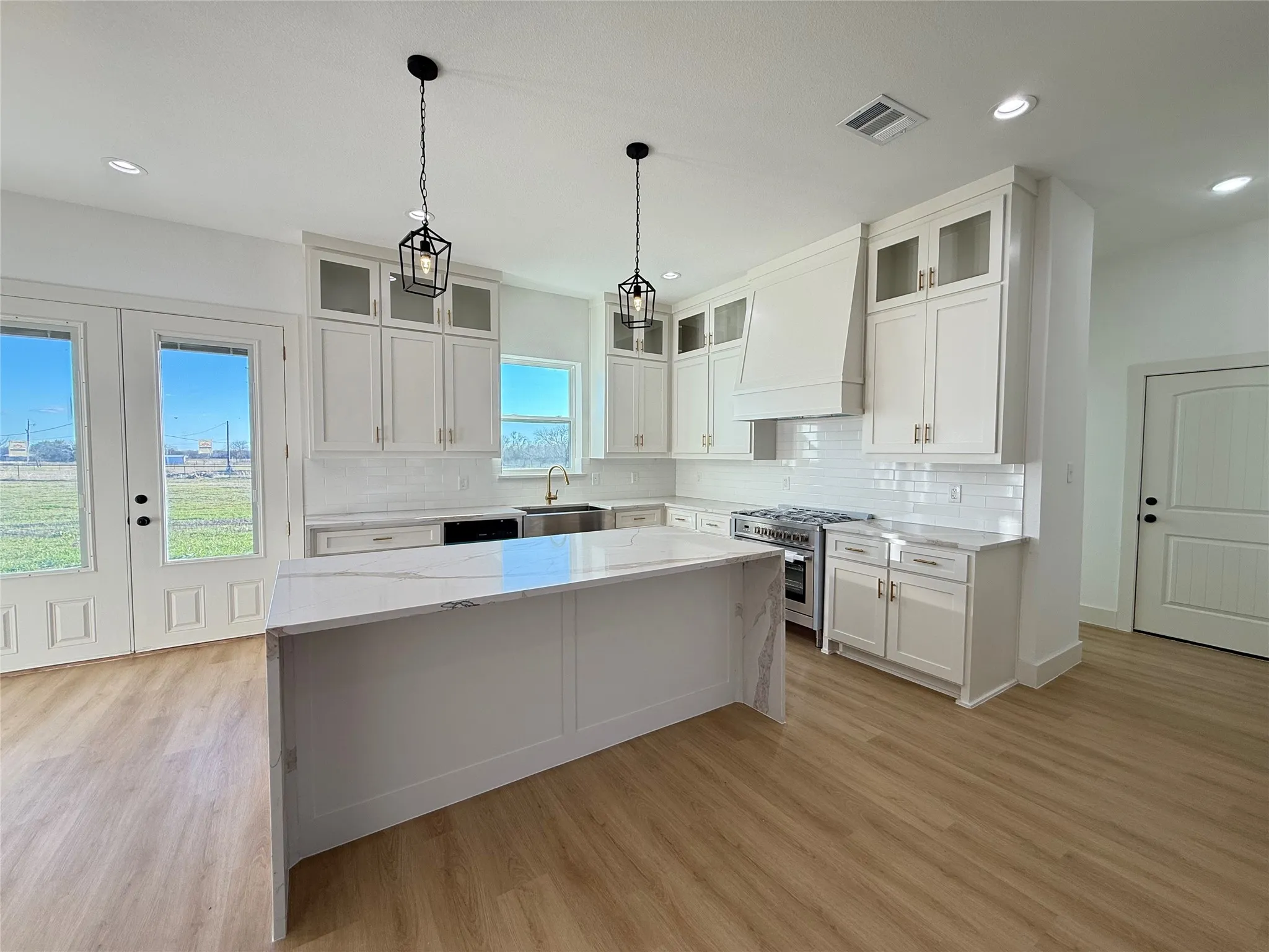 Single Family Residence For Sale in Kaufman County , 7442 County Road 4023 Road, Kemp, Texas 75143, 4 Bedroom, 3 Bathroom, 2 Garage spaces, 2,419 Sqft, built in 2026, New Construction - Complete, mls#21124143, Real Estate Agent in Kemp, Homes For Sale in Kaufman county, Homes For Sale in Kemp, Realtor in Kemp Texas, Real Estate Brokerage Independent Realty Texas, Luminita Cordes Realtor