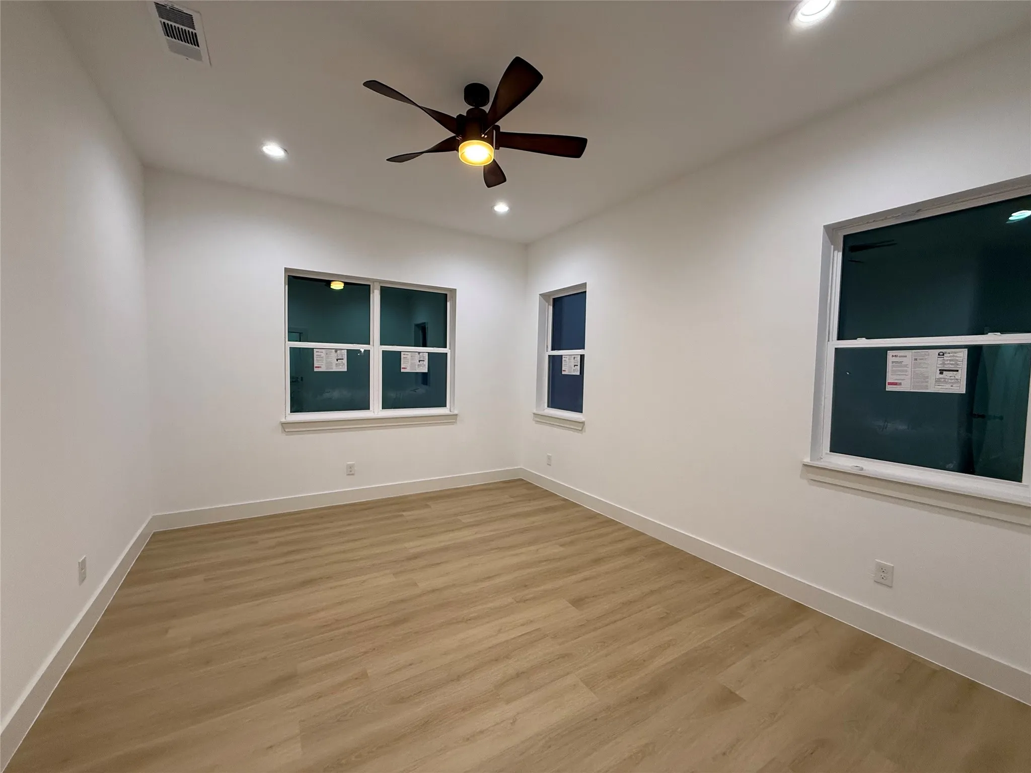 Single Family Residence For Sale in Kaufman County , 7442 County Road 4023 Road, Kemp, Texas 75143, 4 Bedroom, 3 Bathroom, 2 Garage spaces, 2,419 Sqft, built in 2026, New Construction - Complete, mls#21124143, Real Estate Agent in Kemp, Homes For Sale in Kaufman county, Homes For Sale in Kemp, Realtor in Kemp Texas, Real Estate Brokerage Independent Realty Texas, Luminita Cordes Realtor