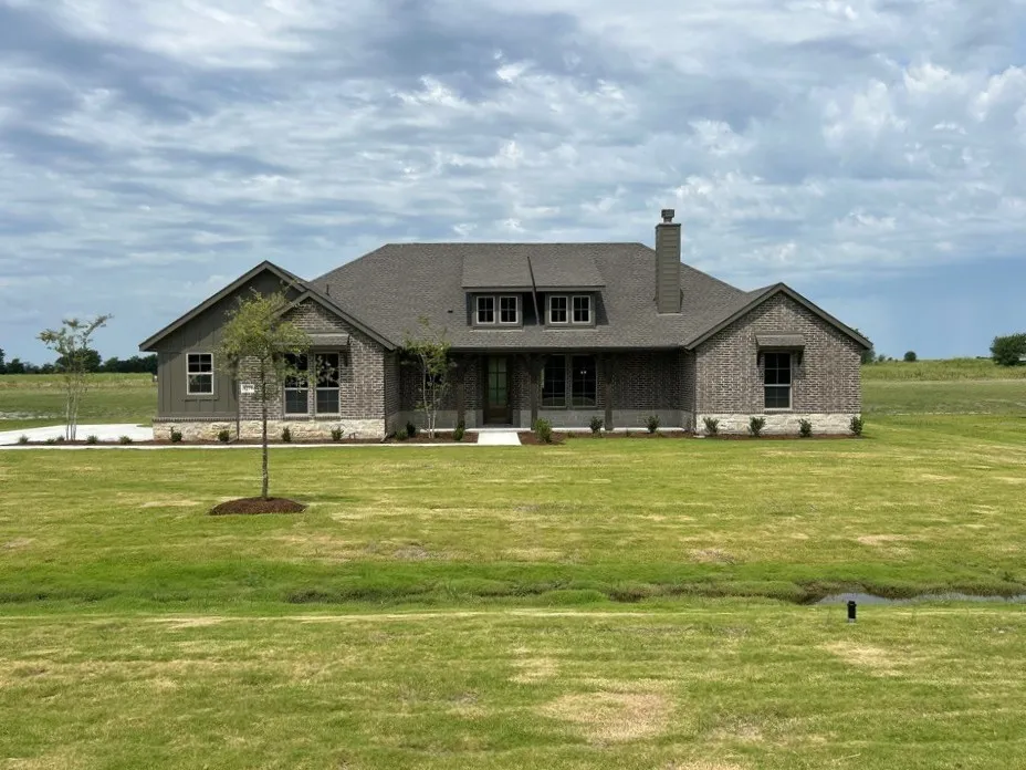 Single Family Residence For Sale in Collin County , 8779 County Road 623, Blue Ridge, Texas 75424, 4 Bedroom, 2 Bathroom, 3 Garage spaces, 2,107 Sqft, built in 2026, New Construction - Incomplete, mls#21158504, Real Estate Agent in Blue Ridge, Homes For Sale in Collin county, Homes For Sale in Blue Ridge, Realtor in Blue Ridge Texas, Real Estate Brokerage Independent Realty Texas, Luminita Cordes Realtor