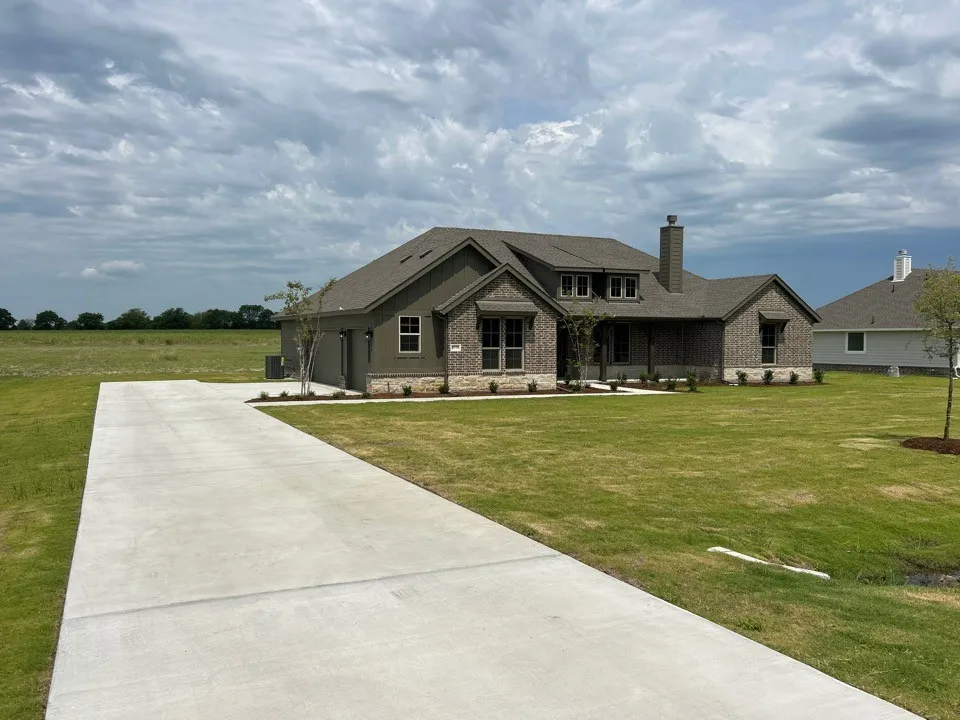 Single Family Residence For Sale in Collin County , 8779 County Road 623, Blue Ridge, Texas 75424, 4 Bedroom, 2 Bathroom, 3 Garage spaces, 2,107 Sqft, built in 2026, New Construction - Incomplete, mls#21158504, Real Estate Agent in Blue Ridge, Homes For Sale in Collin county, Homes For Sale in Blue Ridge, Realtor in Blue Ridge Texas, Real Estate Brokerage Independent Realty Texas, Luminita Cordes Realtor