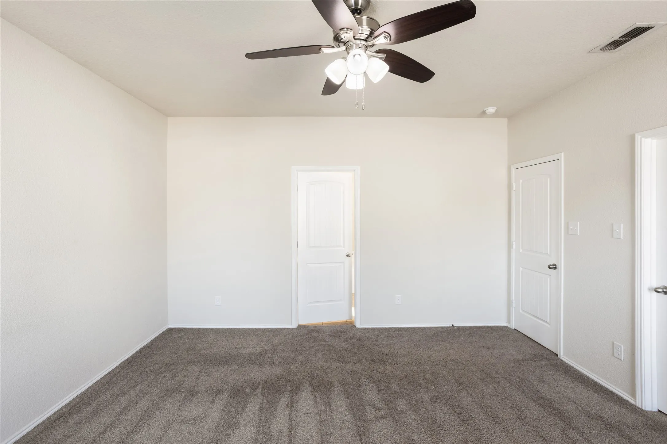 Single Family Residence For Sale in Denton County , 9021 Benevolent Court, Providence Village, Texas 76227, 3 Bedrooms, 2 Bathrooms, 2 Garage spaces, 2,131 Sqft, built in 2014, Preowned, Price $299,000, mls#21156617, Real Estate Agent in Providence Village, Homes For Sale in Denton county, Homes For Sale in Providence Village, Realtor in Providence Village Texas, Real Estate Brokerage Independent Realty Texas, Luminita Cordes Realtor