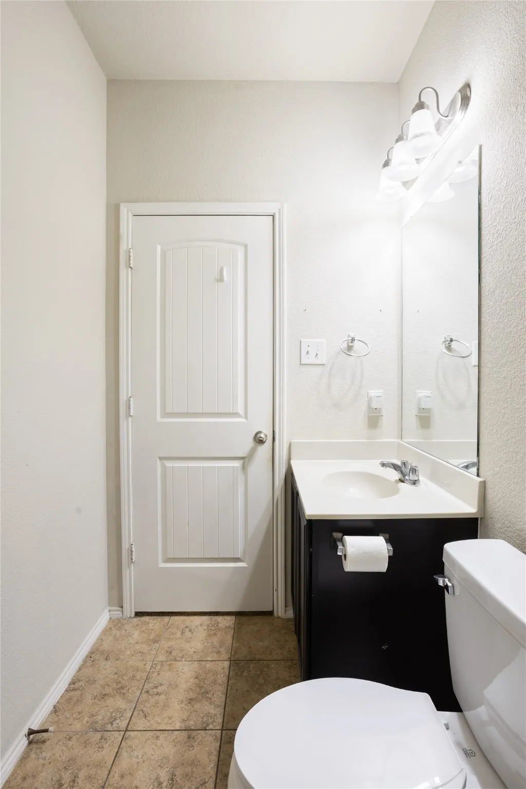Single Family Residence For Sale in Denton County , 9021 Benevolent Court, Providence Village, Texas 76227, 3 Bedrooms, 2 Bathrooms, 2 Garage spaces, 2,131 Sqft, built in 2014, Preowned, Price $299,000, mls#21156617, Real Estate Agent in Providence Village, Homes For Sale in Denton county, Homes For Sale in Providence Village, Realtor in Providence Village Texas, Real Estate Brokerage Independent Realty Texas, Luminita Cordes Realtor
