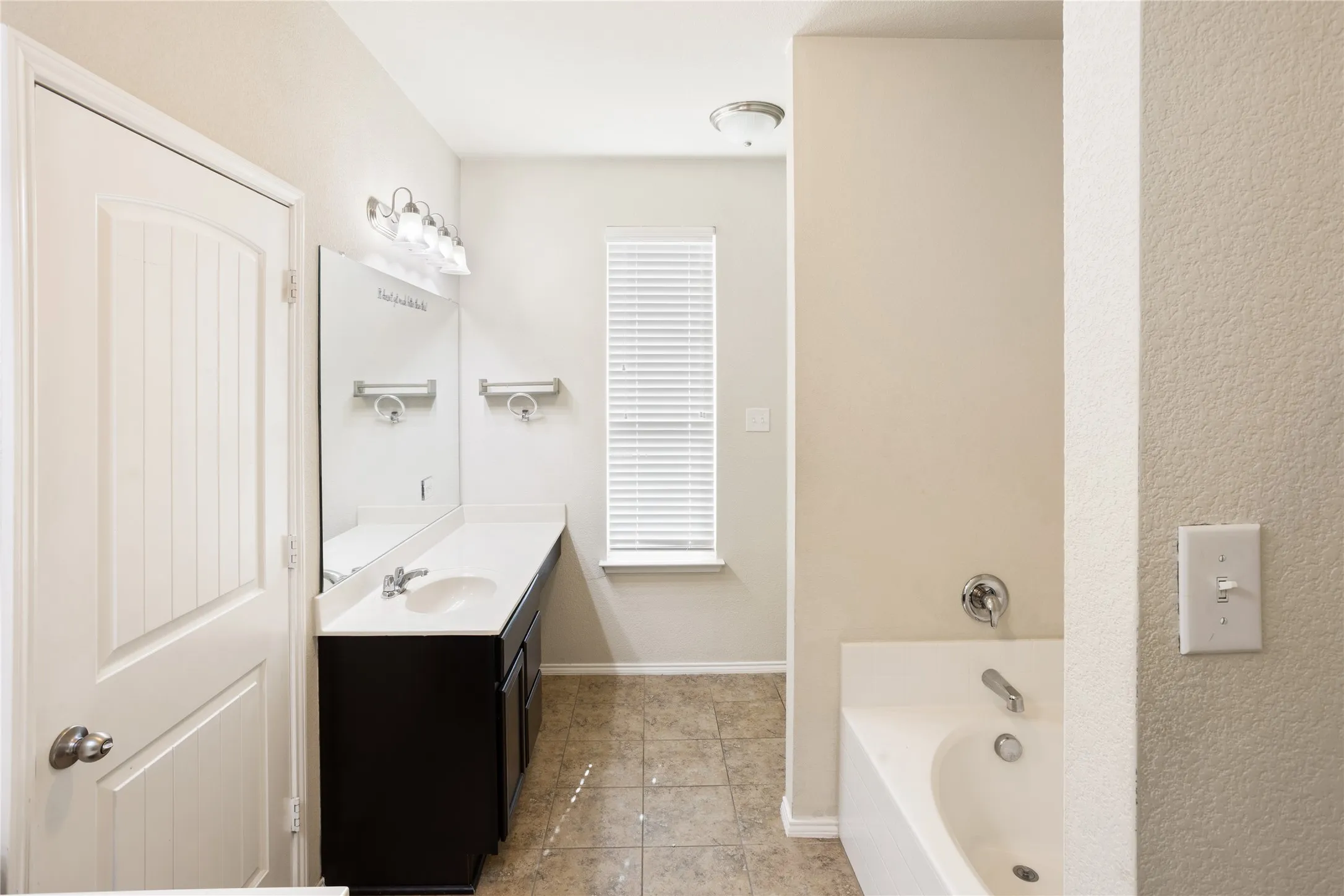 Single Family Residence For Sale in Denton County , 9021 Benevolent Court, Providence Village, Texas 76227, 3 Bedrooms, 2 Bathrooms, 2 Garage spaces, 2,131 Sqft, built in 2014, Preowned, Price $299,000, mls#21156617, Real Estate Agent in Providence Village, Homes For Sale in Denton county, Homes For Sale in Providence Village, Realtor in Providence Village Texas, Real Estate Brokerage Independent Realty Texas, Luminita Cordes Realtor
