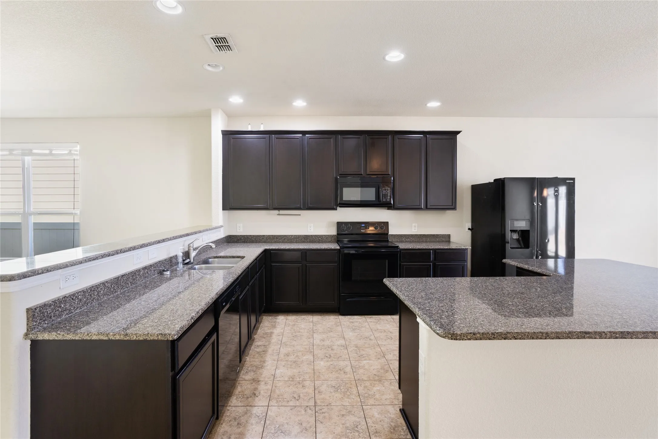 Single Family Residence For Sale in Denton County , 9021 Benevolent Court, Providence Village, Texas 76227, 3 Bedrooms, 2 Bathrooms, 2 Garage spaces, 2,131 Sqft, built in 2014, Preowned, Price $299,000, mls#21156617, Real Estate Agent in Providence Village, Homes For Sale in Denton county, Homes For Sale in Providence Village, Realtor in Providence Village Texas, Real Estate Brokerage Independent Realty Texas, Luminita Cordes Realtor
