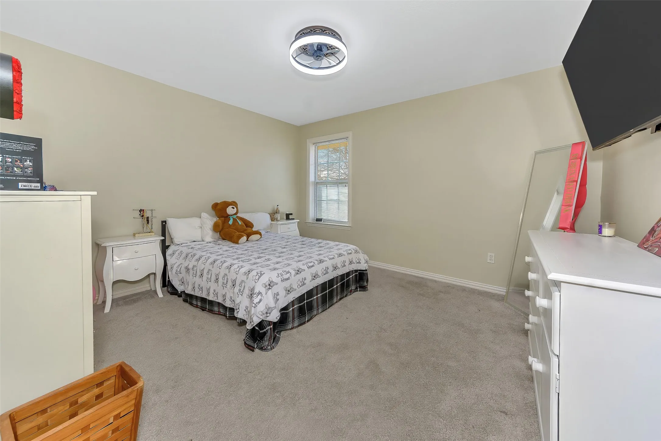 Single Family Residence For Sale in Collin County , 203 N Church Street, Blue Ridge, Texas 75424, 3 Bedrooms, 2 Bathrooms, 2 Garage spaces, 1,353 Sqft, built in 2004, Price $299,900, mls#21158519, Real Estate Agent in Blue Ridge, Homes For Sale in Collin county, Homes For Sale in Blue Ridge, Realtor in Blue Ridge Texas, Real Estate Brokerage Independent Realty Texas, Luminita Cordes Realtor