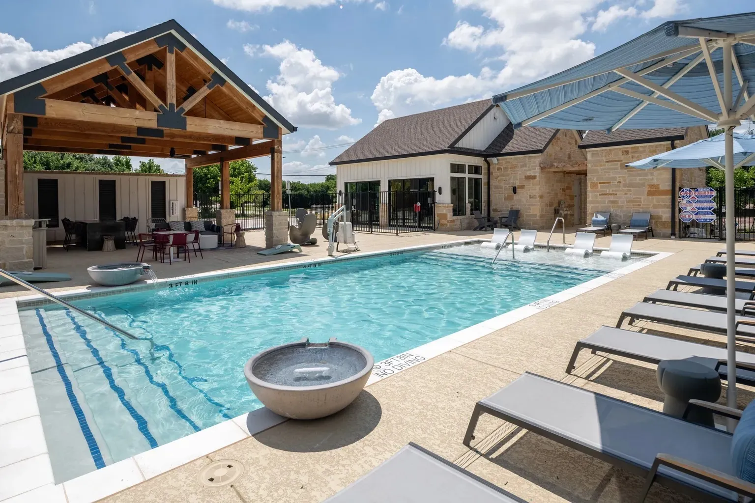 Townhouse For Rent in Tarrant County , 825 W Mayfield Road 224, Arlington, Texas 76015, 3 Bedroom, 3 Bathroom, Garage spaces, 1,275 Sqft, built in 2025, mls#21158666, Real Estate Agent in Arlington, Homes For Rent in Tarrant county, Homes For Rent in Arlington, Realtor in Arlington Texas, Real Estate Brokerage Independent Realty Texas, Luminita Cordes Realtor
