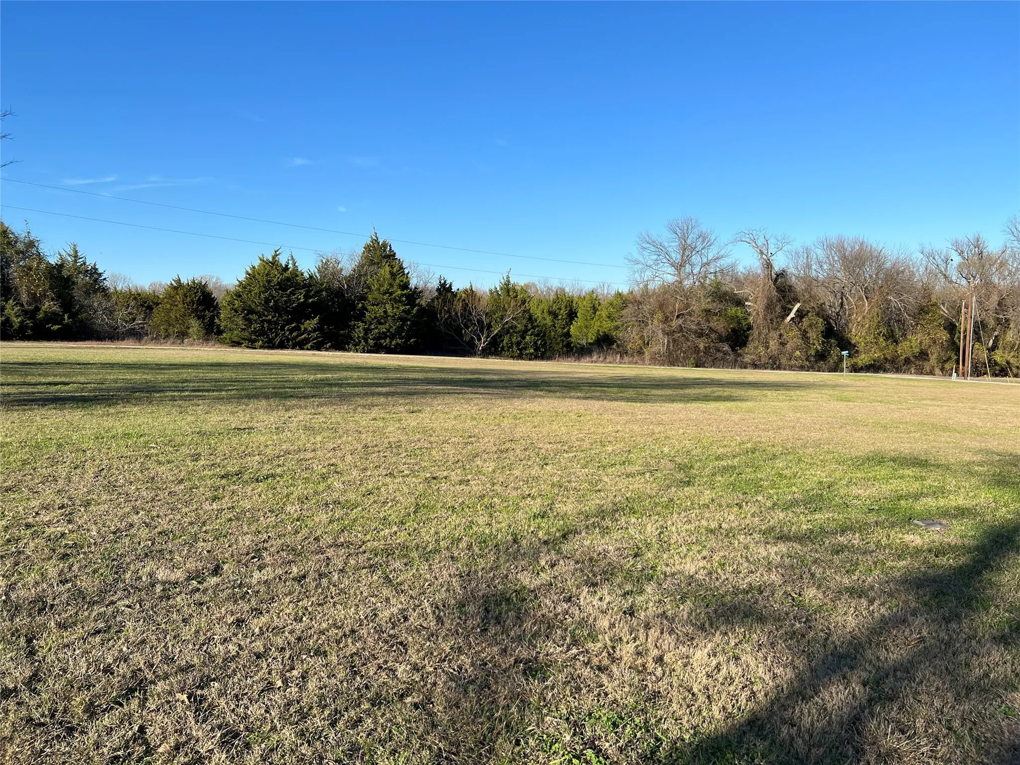 Unimproved Land For Sale in Navarro County , Lot 7 & 8 Francisco Bay Drive, Kerens, Texas 75144, 0, 0, Garage spaces, 0 Sqft, built in 0, Price $45,000, mls#21155600, Real Estate Agent in Kerens, Homes For Sale in Navarro county, Homes For Sale in Kerens, Realtor in Kerens Texas, Real Estate Brokerage Independent Realty Texas, Luminita Cordes Realtor