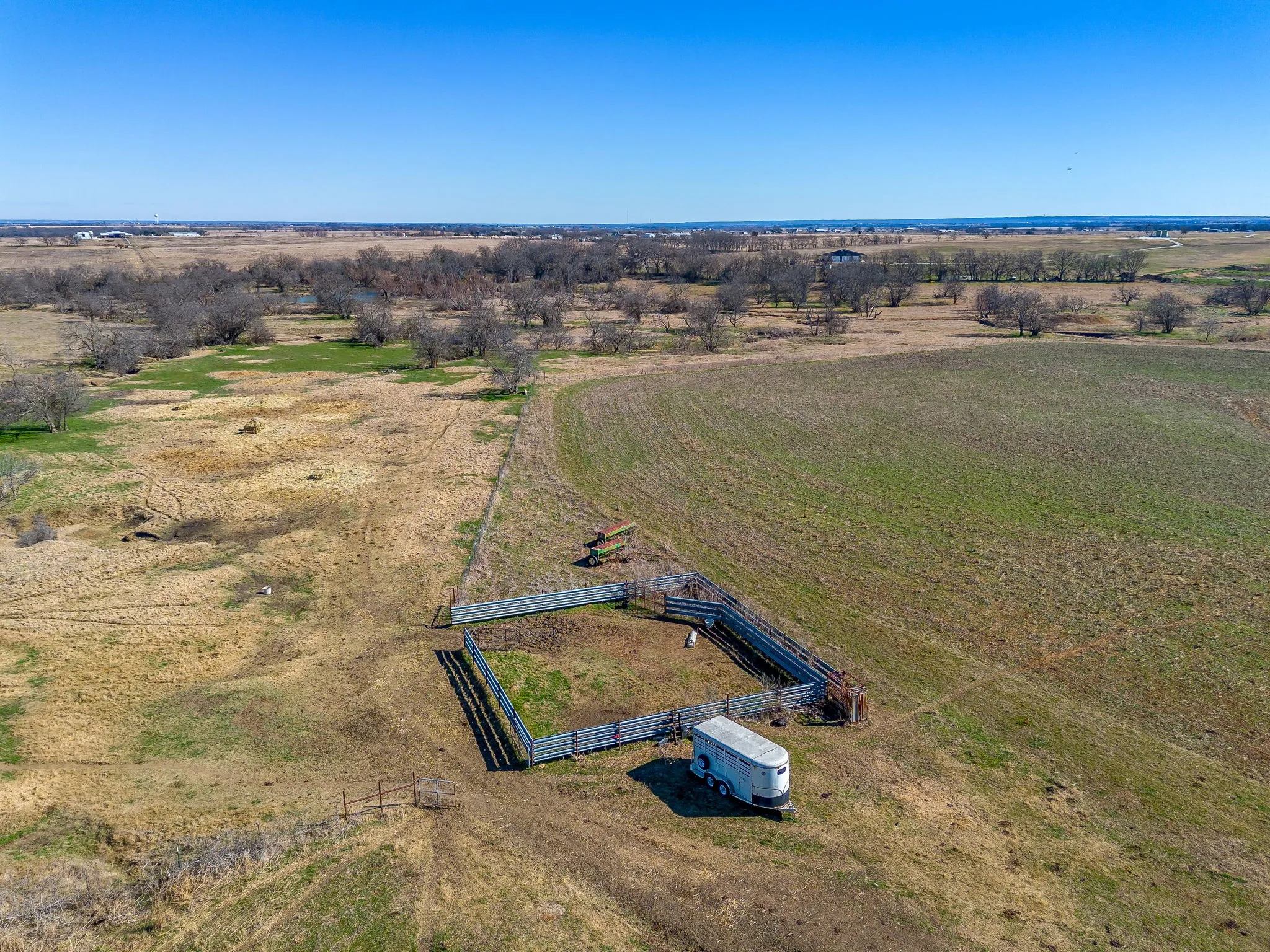 Improved Land For Sale in Johnson County , 10517 County Road 418, Grandview, Texas 76050, 0, 0, Garage spaces, 0 Sqft, built in 0, mls#21157823, Real Estate Agent in Grandview, Homes For Sale in Johnson county, Homes For Sale in Grandview, Realtor in Grandview Texas, Real Estate Brokerage Independent Realty Texas, Luminita Cordes Realtor
