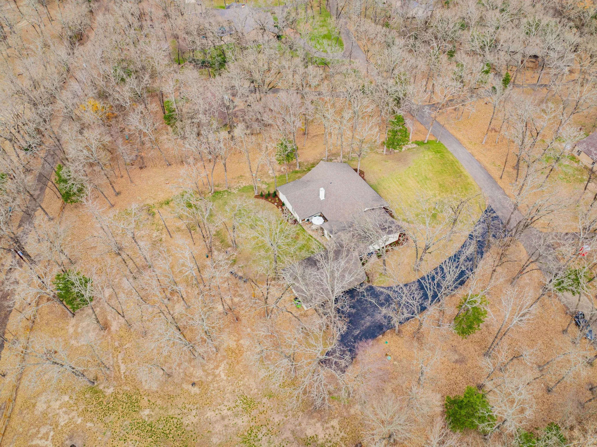Single Family Residence For Sale in Hopkins County , 142 Cedar Lane, Sulphur Springs, Texas 75482, 4 Bedroom, 3 Bathroom, Garage spaces, 3,415 Sqft, built in 1972, mls#21145254, Real Estate Agent in Sulphur Springs, Homes For Sale in Hopkins county, Homes For Sale in Sulphur Springs, Realtor in Sulphur Springs Texas, Real Estate Brokerage Independent Realty Texas, Luminita Cordes Realtor