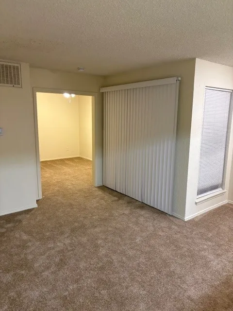 Condominium For Rent in Dallas County , 9813 Walnut Street 303, Dallas, Texas 75243, 1 Bedroom, 1 Bathroom, Garage spaces, 535 Sqft, built in 1981, mls#21158802, Real Estate Agent in Dallas, Homes For Rent in Dallas county, Homes For Rent in Dallas, Realtor in Dallas Texas, Real Estate Brokerage Independent Realty Texas, Luminita Cordes Realtor