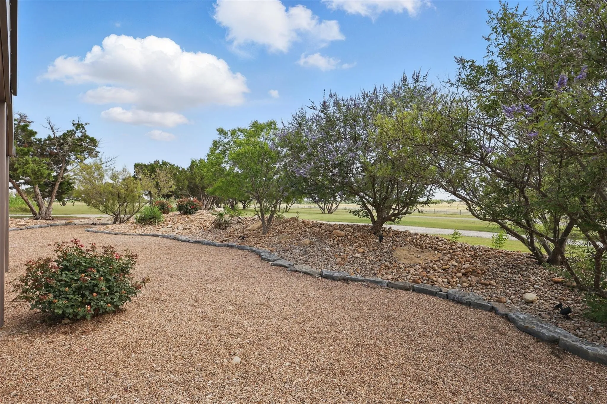 Single Family Residence For Sale in Palo Pinto County , 186 W Hells Gate Drive, Strawn, Texas 76475, 3 Bedrooms, 3 Bathrooms, 2 Garage spaces, 1,957 Sqft, built in 2005, Price $799,000, mls#21156277, Real Estate Agent in Strawn, Homes For Sale in Palo Pinto county, Homes For Sale in Strawn, Realtor in Strawn Texas, Real Estate Brokerage Independent Realty Texas, Luminita Cordes Realtor