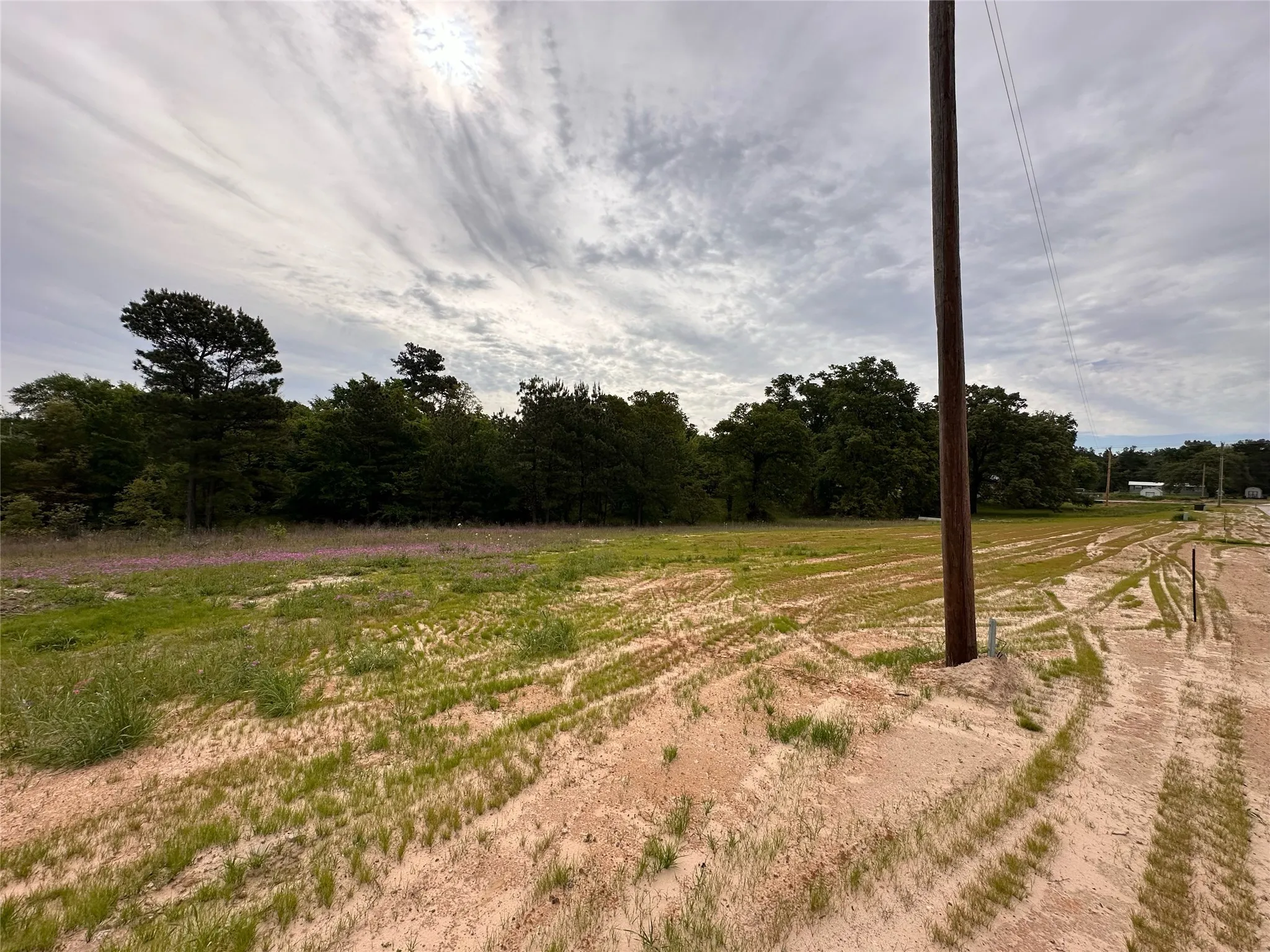 Improved Land For Sale in Smith County , 16934 Sawyer Way, Lindale, Texas 75771, 0, 0, Garage spaces, 0 Sqft, built in 0, mls#21158864, Real Estate Agent in Lindale, Homes For Sale in Smith county, Homes For Sale in Lindale, Realtor in Lindale Texas, Real Estate Brokerage Independent Realty Texas, Luminita Cordes Realtor