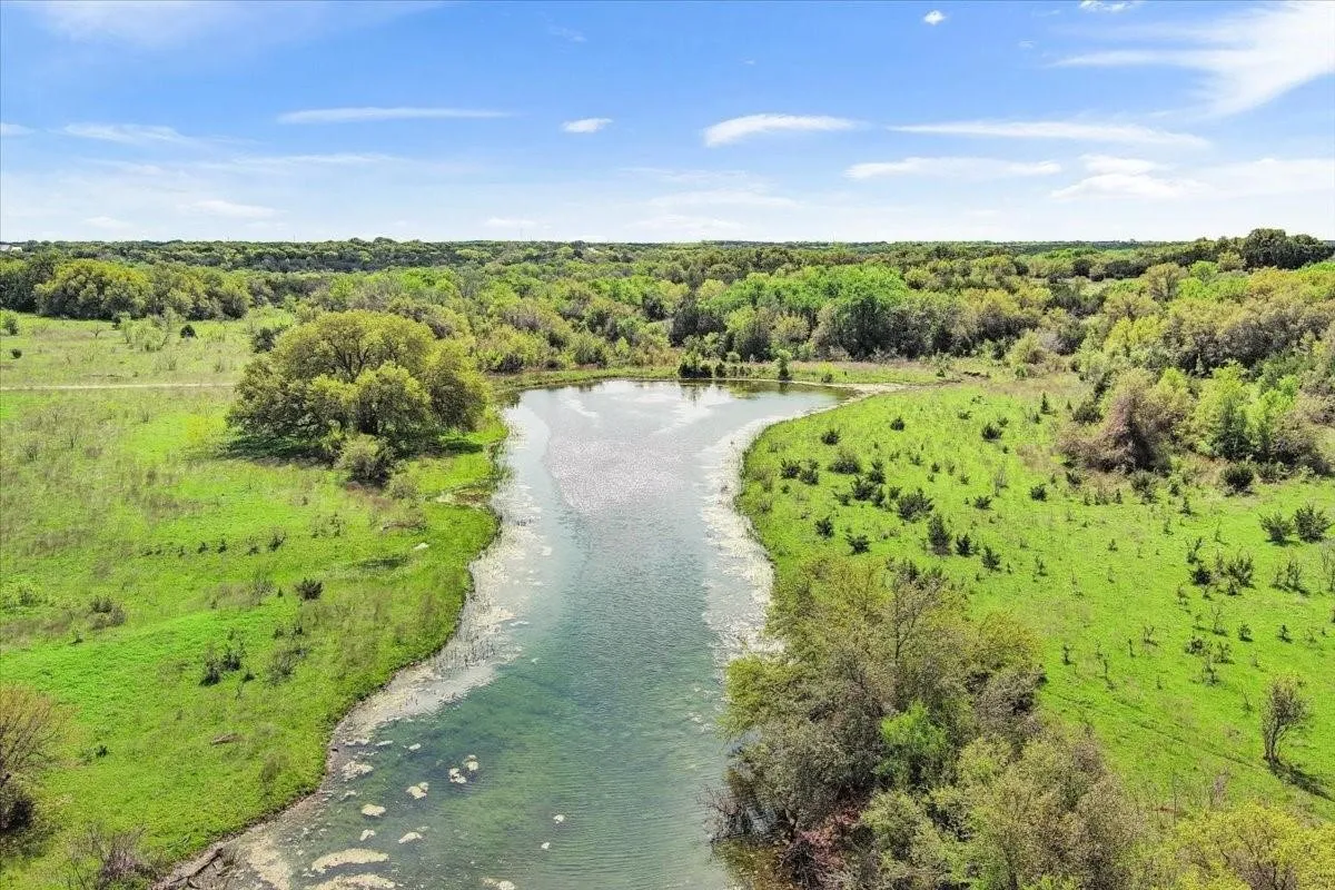 Unimproved Land For Sale in Mc Lennan County , TBD 252 Acres Dan Morgan Road, China Spring, Texas 76633, 0, 0, Garage spaces, 0 Sqft, built in 0, Price $2,457,000, mls#21156162, Real Estate Agent in China Spring, Homes For Sale in Mc Lennan county, Homes For Sale in China Spring, Realtor in China Spring Texas, Real Estate Brokerage Independent Realty Texas, Luminita Cordes Realtor