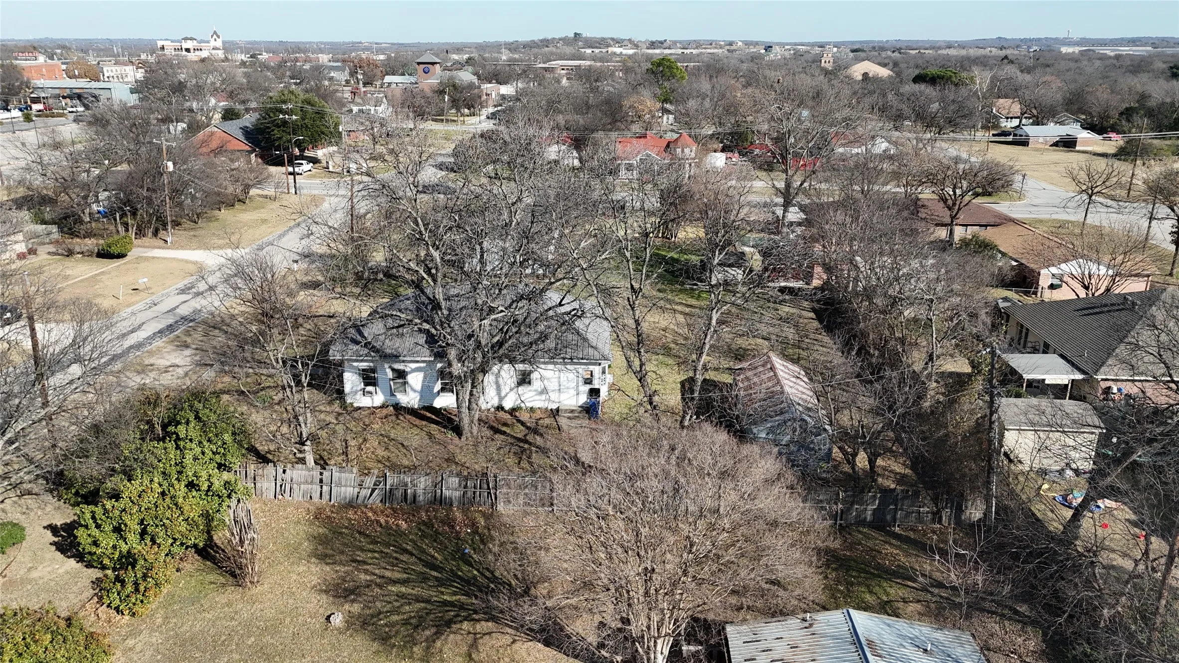 Single Family Residence For Sale in Johnson County , 213 W Eldred Street 2, Burleson, Texas 76028, 3 Bedrooms, 1 Bathroom, Garage spaces, 1,155 Sqft, built in 1914, Preowned, Price $330,000, mls#21158876, Real Estate Agent in Burleson, Homes For Sale in Johnson county, Homes For Sale in Burleson, Realtor in Burleson Texas, Real Estate Brokerage Independent Realty Texas, Luminita Cordes Realtor