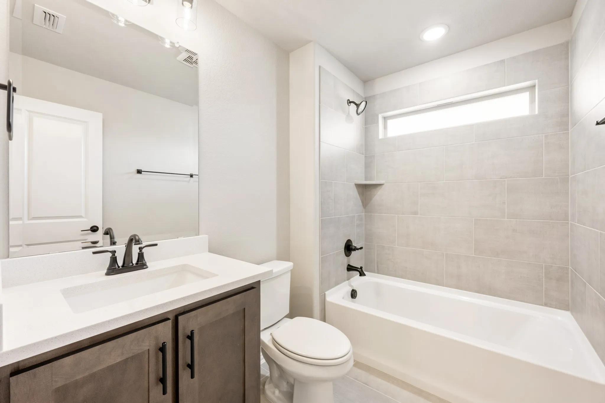 Single Family Residence For Sale in Denton County , 1306 Parkmont Court, Justin, Texas 76247, 5 Bedroom, 4 Bathroom, 2 Garage spaces, 3,485 Sqft, built in 2026, New Construction - Complete, mls#21157912, Real Estate Agent in Justin, Homes For Sale in Denton county, Homes For Sale in Justin, Realtor in Justin Texas, Real Estate Brokerage Independent Realty Texas, Luminita Cordes Realtor