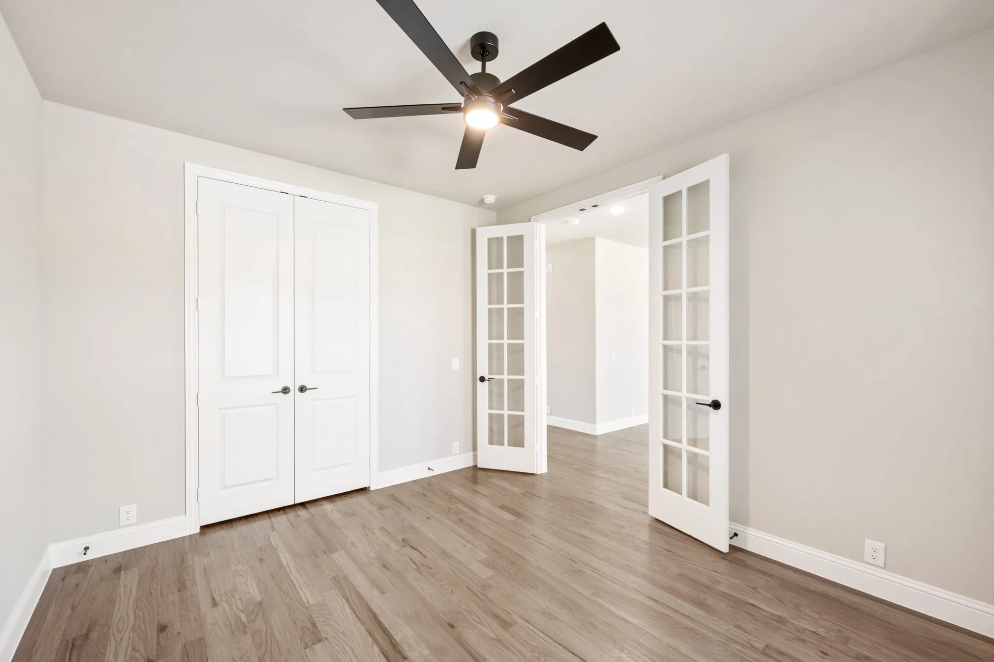 Single Family Residence For Sale in Denton County , 1306 Parkmont Court, Justin, Texas 76247, 5 Bedroom, 4 Bathroom, 2 Garage spaces, 3,485 Sqft, built in 2026, New Construction - Complete, mls#21157912, Real Estate Agent in Justin, Homes For Sale in Denton county, Homes For Sale in Justin, Realtor in Justin Texas, Real Estate Brokerage Independent Realty Texas, Luminita Cordes Realtor