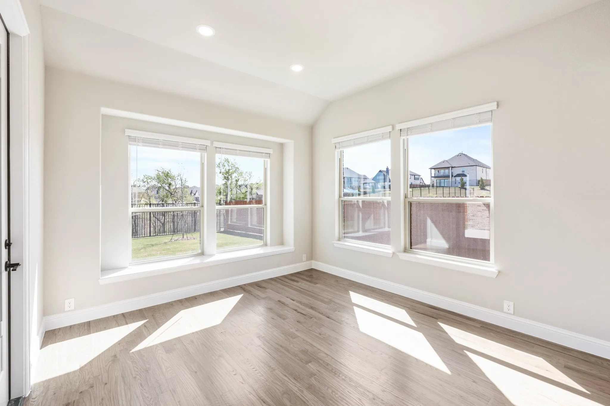 Single Family Residence For Sale in Denton County , 1306 Parkmont Court, Justin, Texas 76247, 5 Bedroom, 4 Bathroom, 2 Garage spaces, 3,485 Sqft, built in 2026, New Construction - Complete, mls#21157912, Real Estate Agent in Justin, Homes For Sale in Denton county, Homes For Sale in Justin, Realtor in Justin Texas, Real Estate Brokerage Independent Realty Texas, Luminita Cordes Realtor