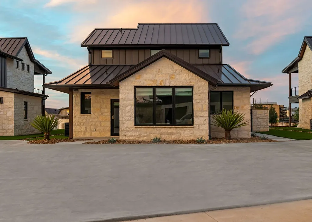 Single Family Residence For Sale in Erath County , 375 Emma Jean Trail, Iredell, Texas 76649, 3 Bedrooms, 4 Bathrooms, Garage spaces, 2,290 Sqft, built in 2026, New Construction - Incomplete, Price $1,675,000, mls#21146474, Real Estate Agent in Iredell, Homes For Sale in Erath county, Homes For Sale in Iredell, Realtor in Iredell Texas, Real Estate Brokerage Independent Realty Texas, Luminita Cordes Realtor