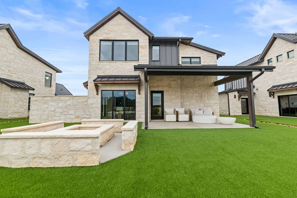 Single Family Residence For Sale in Erath County , 375 Emma Jean Trail, Iredell, Texas 76649, 3 Bedrooms, 4 Bathrooms, Garage spaces, 2,290 Sqft, built in 2026, New Construction - Incomplete, Price $1,675,000, mls#21146474, Real Estate Agent in Iredell, Homes For Sale in Erath county, Homes For Sale in Iredell, Realtor in Iredell Texas, Real Estate Brokerage Independent Realty Texas, Luminita Cordes Realtor