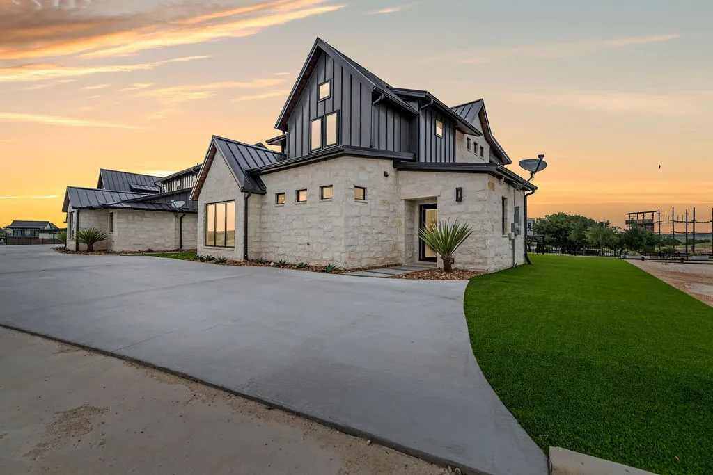 Single Family Residence For Sale in Erath County , 355 Emma Jean Trail, Iredell, Texas 76649, 4 Bedrooms, 4 Bathrooms, Garage spaces, 2,125 Sqft, built in 2026, New Construction - Incomplete, Price $1,675,000, mls#21146533, Real Estate Agent in Iredell, Homes For Sale in Erath county, Homes For Sale in Iredell, Realtor in Iredell Texas, Real Estate Brokerage Independent Realty Texas, Luminita Cordes Realtor
