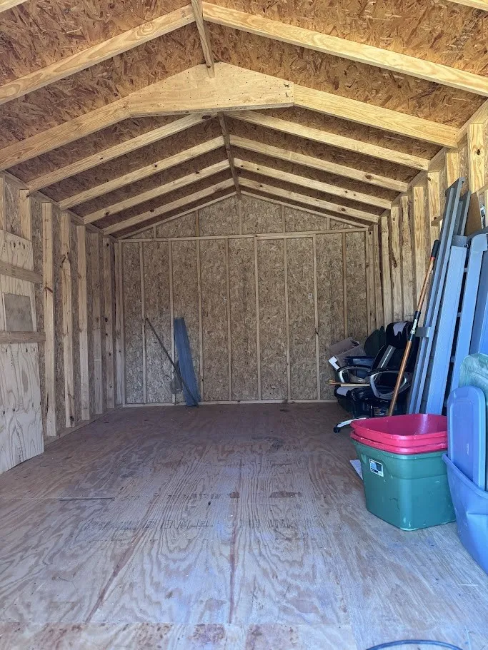 Single Family Residence For Sale in Anderson County , 2010 Salt Works Road, Palestine, Texas 75803, 3 Bedroom, 2 Bathroom, 1 Garage spaces, 1,296 Sqft, built in 2000, mls#21159108, Real Estate Agent in Palestine, Homes For Sale in Anderson county, Homes For Sale in Palestine, Realtor in Palestine Texas, Real Estate Brokerage Independent Realty Texas, Luminita Cordes Realtor