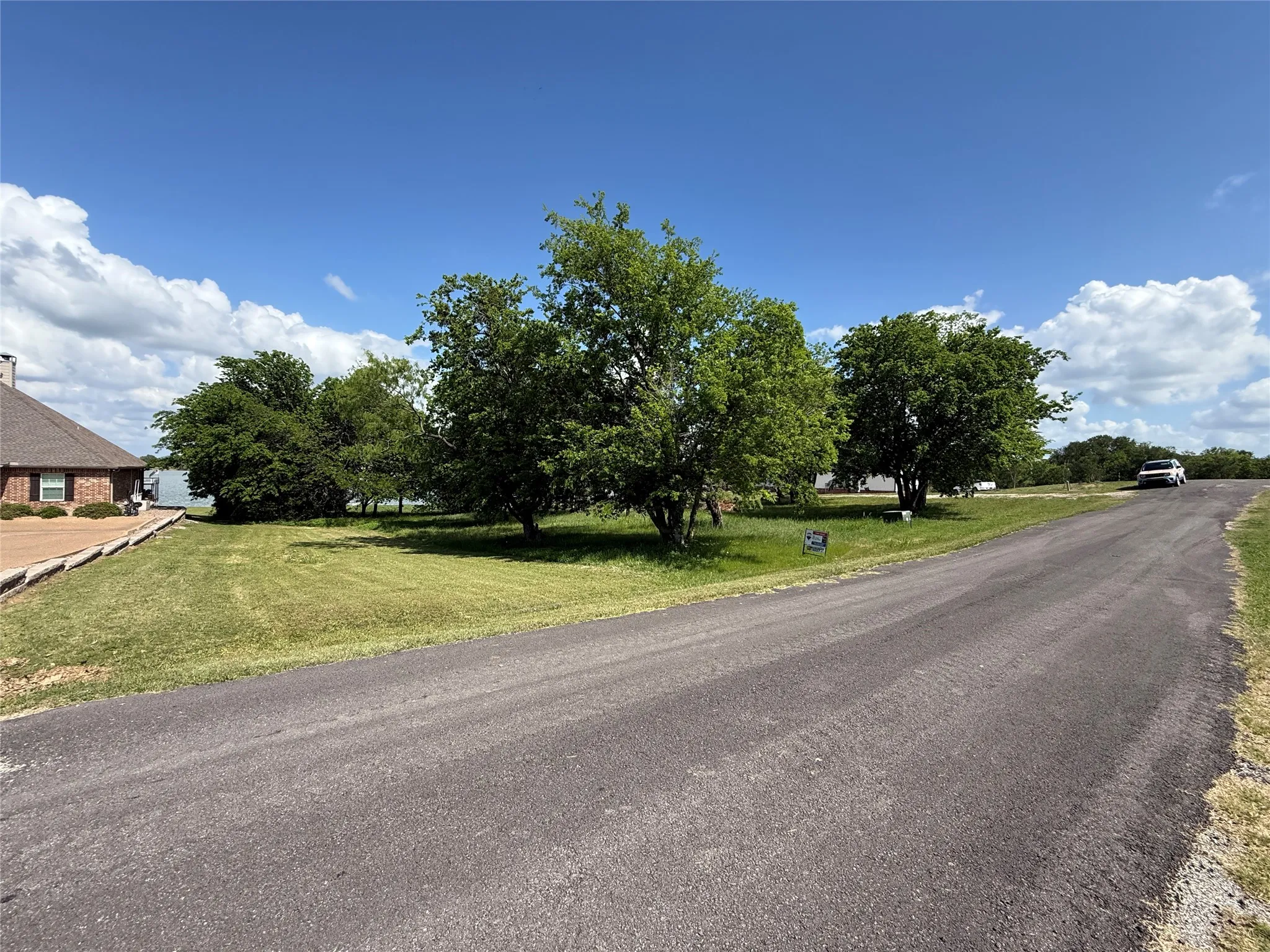 Unimproved Land For Sale in Navarro County , Lot 33 SE County Road 3122, Corsicana, Texas 75109, 0, 0, Garage spaces, 0 Sqft, built in 0, Price $185,000, mls#21153404, Real Estate Agent in Corsicana, Homes For Sale in Navarro county, Homes For Sale in Corsicana, Realtor in Corsicana Texas, Real Estate Brokerage Independent Realty Texas, Luminita Cordes Realtor