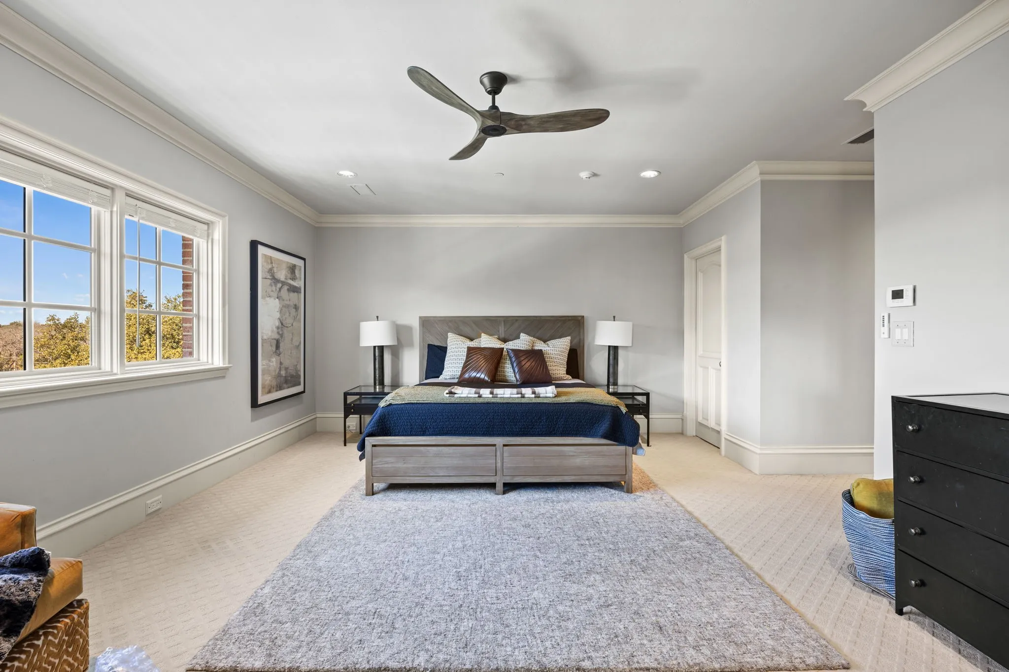 Single Family Residence For Sale in Tarrant County , 702 S White Chapel Boulevard, Southlake, Texas 76092, 6 Bedrooms, 10 Bathrooms, 4 Garage spaces, 14,510 Sqft, built in 2011, Preowned, Price $7,900,000, mls#21149912, Real Estate Agent in Southlake, Homes For Sale in Tarrant county, Homes For Sale in Southlake, Realtor in Southlake Texas, Real Estate Brokerage Independent Realty Texas, Luminita Cordes Realtor