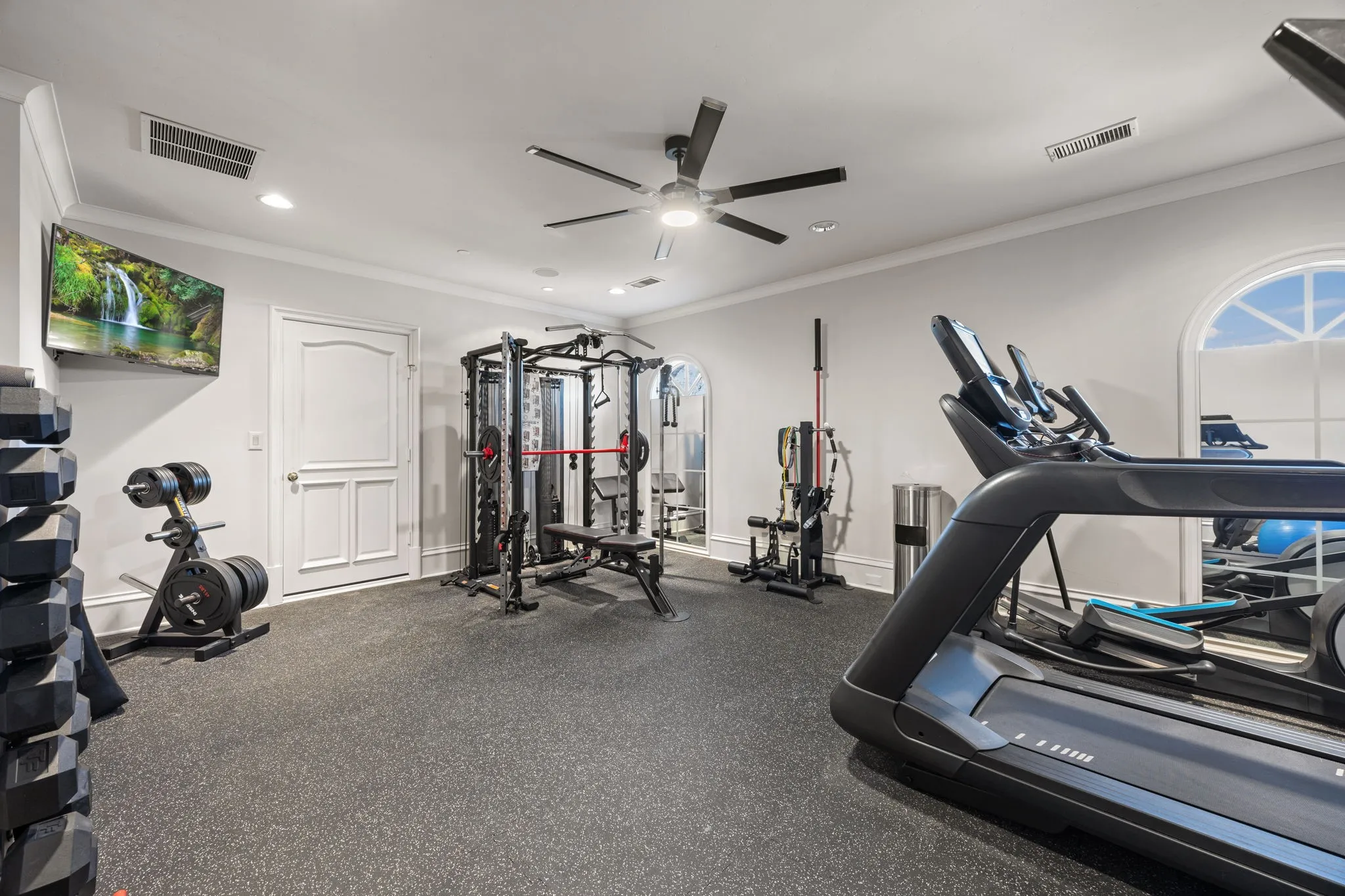 Single Family Residence For Sale in Tarrant County , 702 S White Chapel Boulevard, Southlake, Texas 76092, 6 Bedrooms, 10 Bathrooms, 4 Garage spaces, 14,510 Sqft, built in 2011, Preowned, Price $7,900,000, mls#21149912, Real Estate Agent in Southlake, Homes For Sale in Tarrant county, Homes For Sale in Southlake, Realtor in Southlake Texas, Real Estate Brokerage Independent Realty Texas, Luminita Cordes Realtor