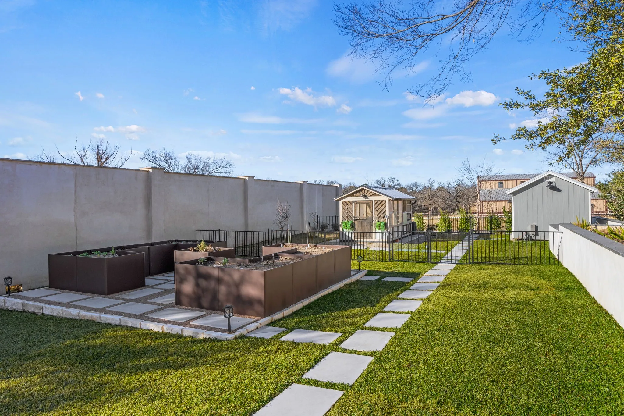 Single Family Residence For Sale in Tarrant County , 702 S White Chapel Boulevard, Southlake, Texas 76092, 6 Bedrooms, 10 Bathrooms, 4 Garage spaces, 14,510 Sqft, built in 2011, Preowned, Price $7,900,000, mls#21149912, Real Estate Agent in Southlake, Homes For Sale in Tarrant county, Homes For Sale in Southlake, Realtor in Southlake Texas, Real Estate Brokerage Independent Realty Texas, Luminita Cordes Realtor