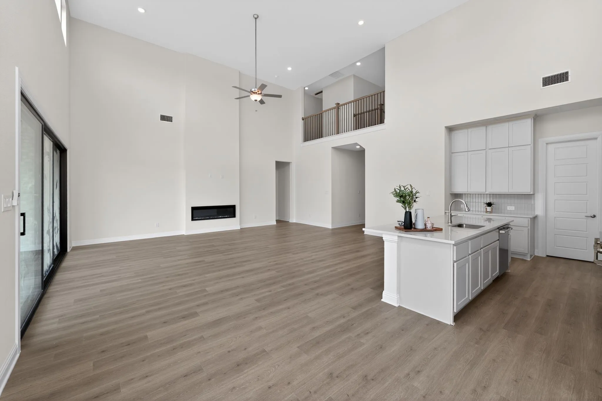 Single Family Residence For Sale in Collin County , 5504 Gaelic Drive, Celina, Texas 75009, 5 Bedroom, 4 Bathroom, 3 Garage spaces, 3,644 Sqft, built in 2026, New Construction - Complete, mls#21159476, Real Estate Agent in Celina, Homes For Sale in Collin county, Homes For Sale in Celina, Realtor in Celina Texas, Real Estate Brokerage Independent Realty Texas, Luminita Cordes Realtor