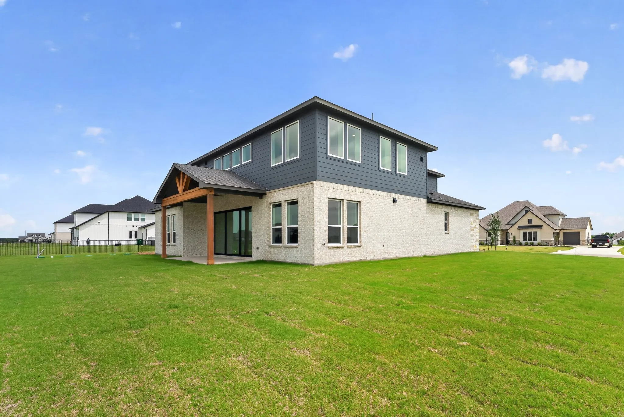 Single Family Residence For Sale in Collin County , 5504 Gaelic Drive, Celina, Texas 75009, 5 Bedroom, 4 Bathroom, 3 Garage spaces, 3,644 Sqft, built in 2026, New Construction - Complete, mls#21159476, Real Estate Agent in Celina, Homes For Sale in Collin county, Homes For Sale in Celina, Realtor in Celina Texas, Real Estate Brokerage Independent Realty Texas, Luminita Cordes Realtor