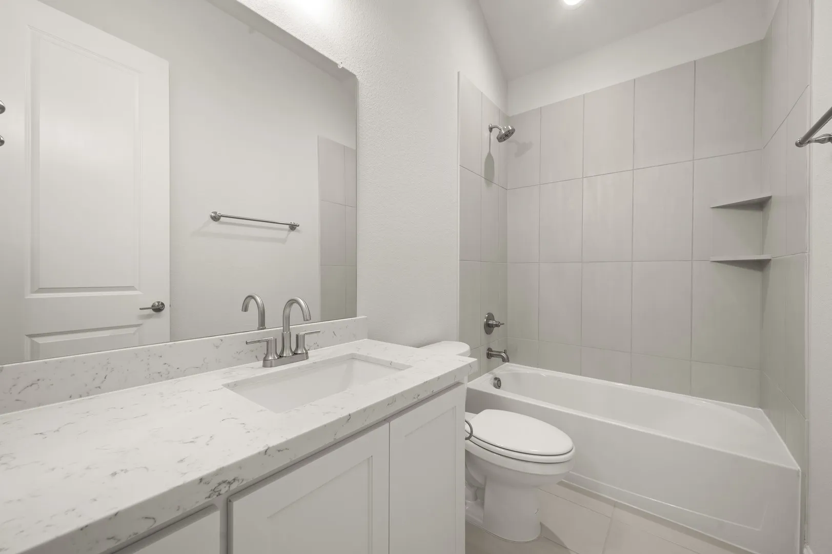 1409 Ripple Glass- Bathroom-1