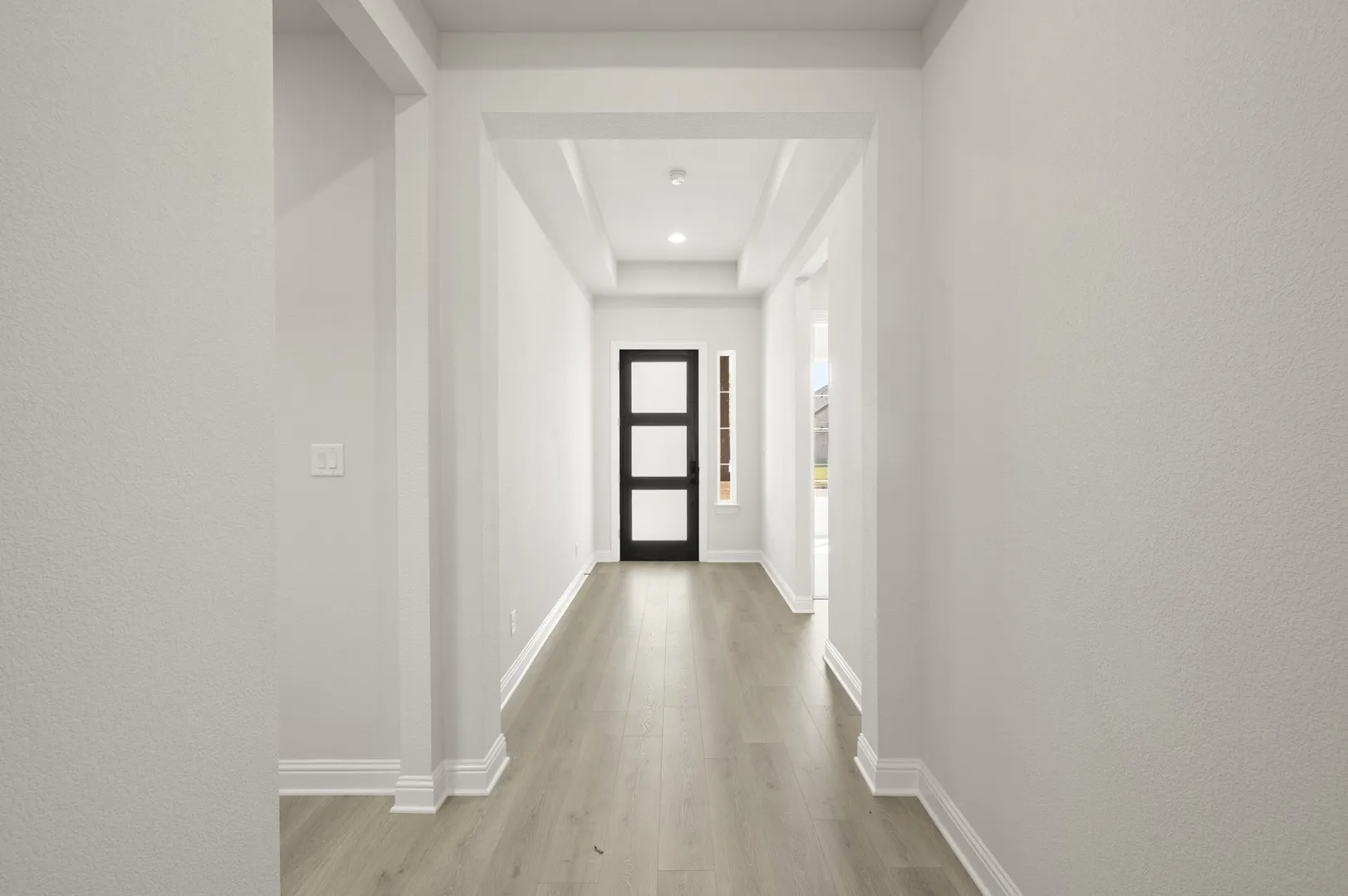 1417 Ripple Glass- Entry-1